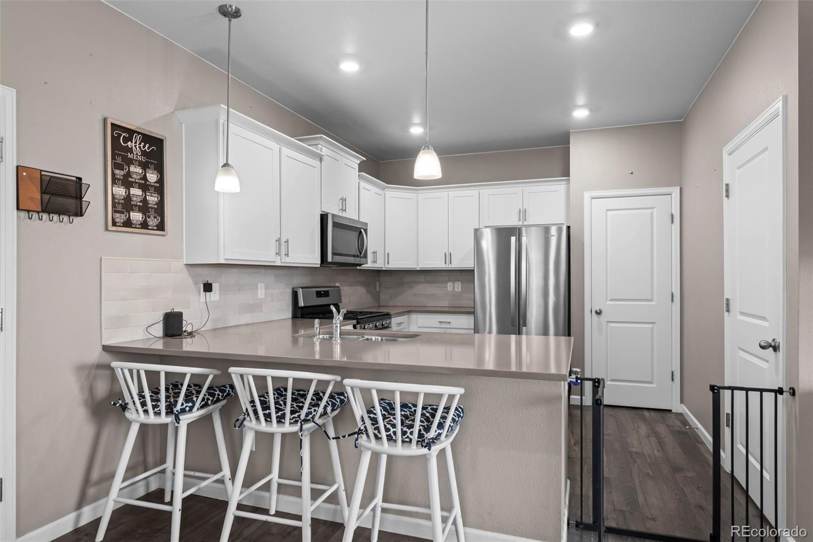 MLS Image #3 for 873 n riviera street,aurora, Colorado