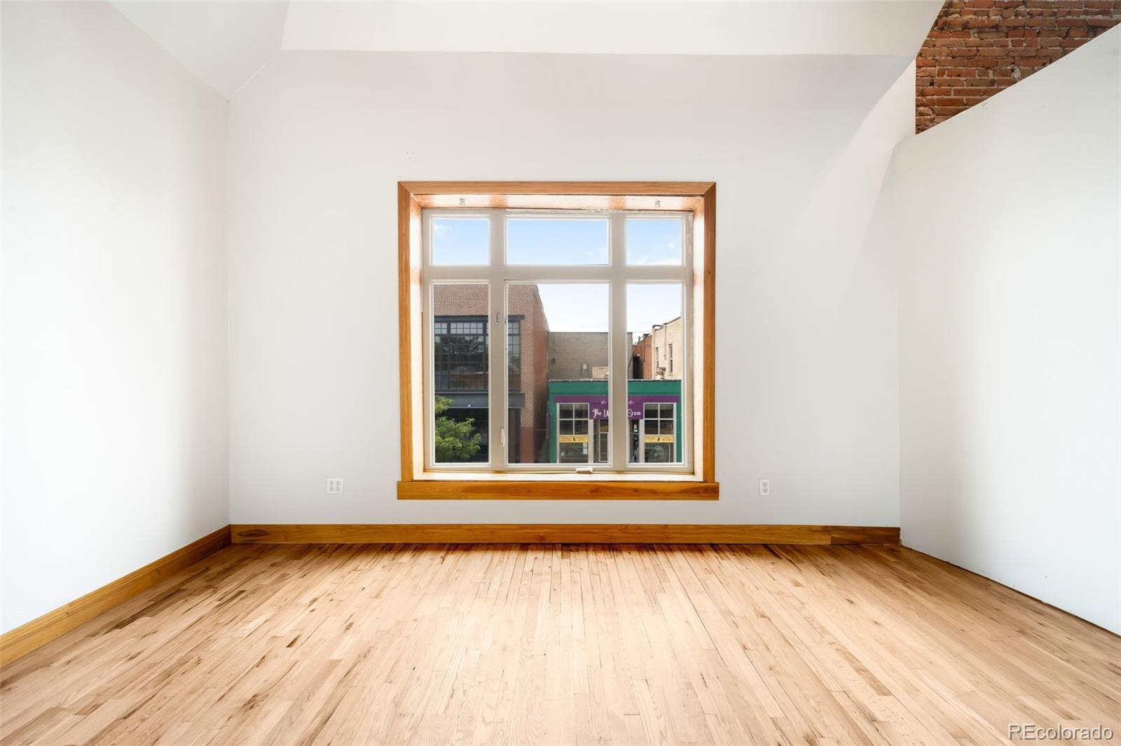 MLS Image #7 for 760  santa fe drive,denver, Colorado