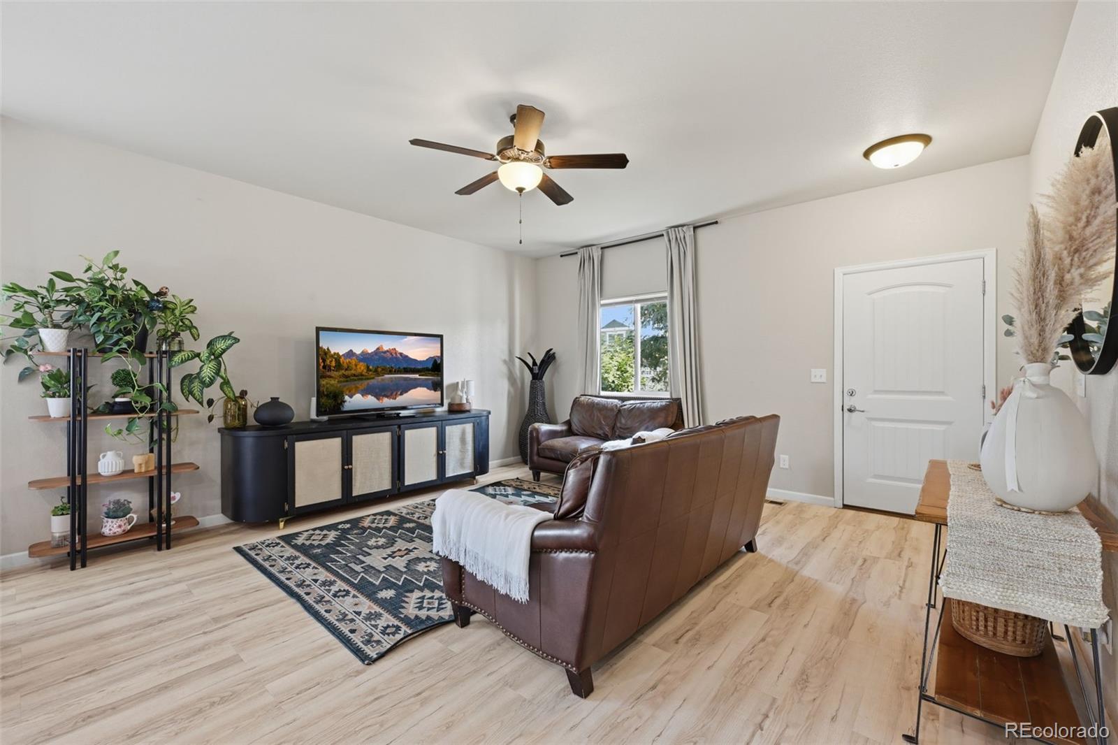 MLS Image #3 for 821  village drive,milliken, Colorado