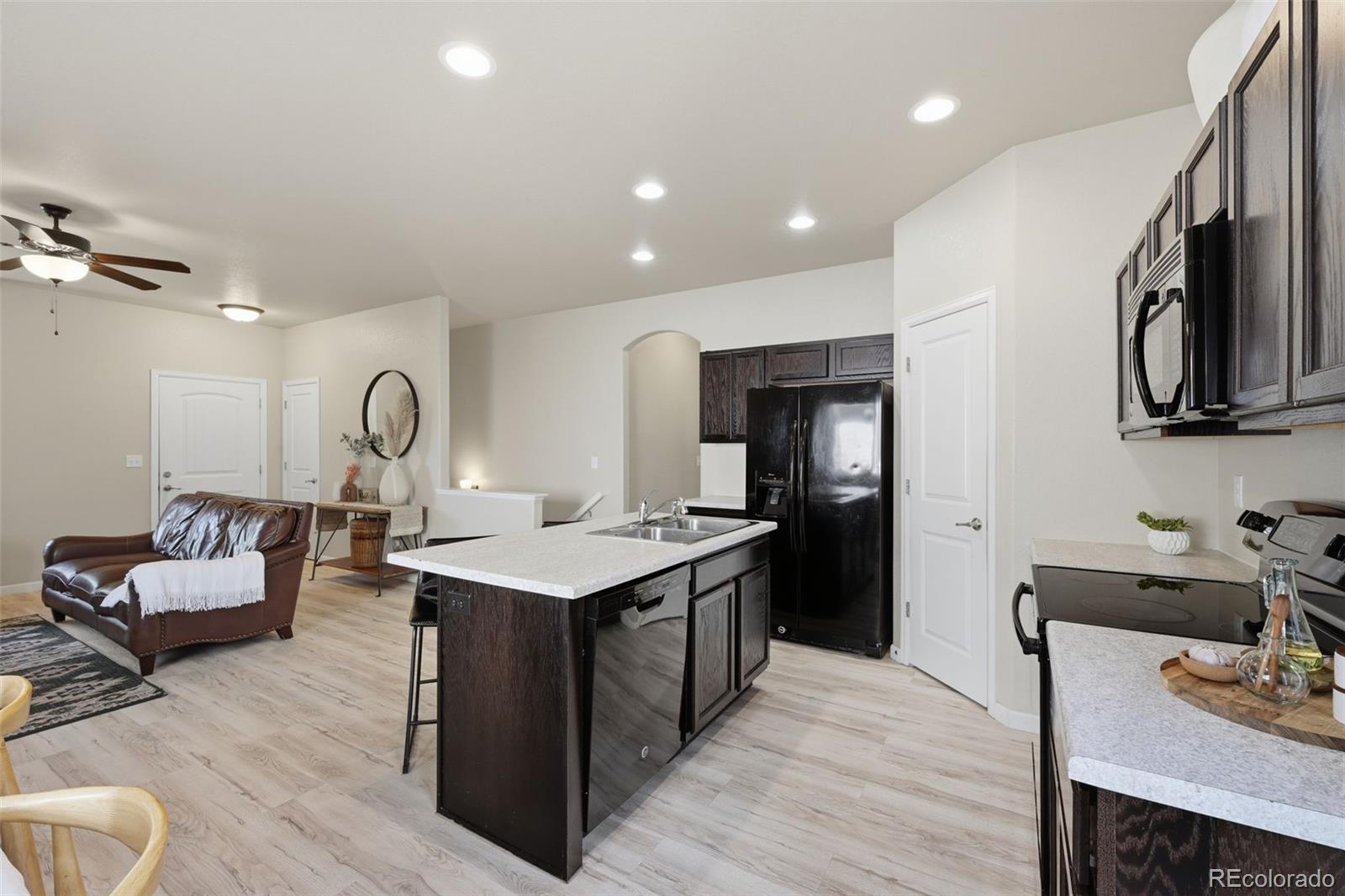 MLS Image #4 for 821  village drive,milliken, Colorado