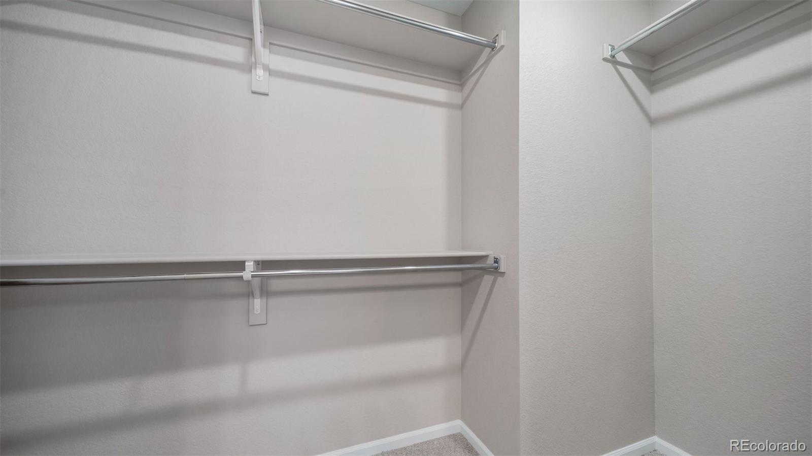 MLS Image #16 for 22423 e 46th avenue,aurora, Colorado