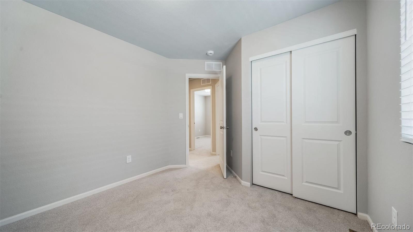 MLS Image #17 for 22423 e 46th avenue,aurora, Colorado