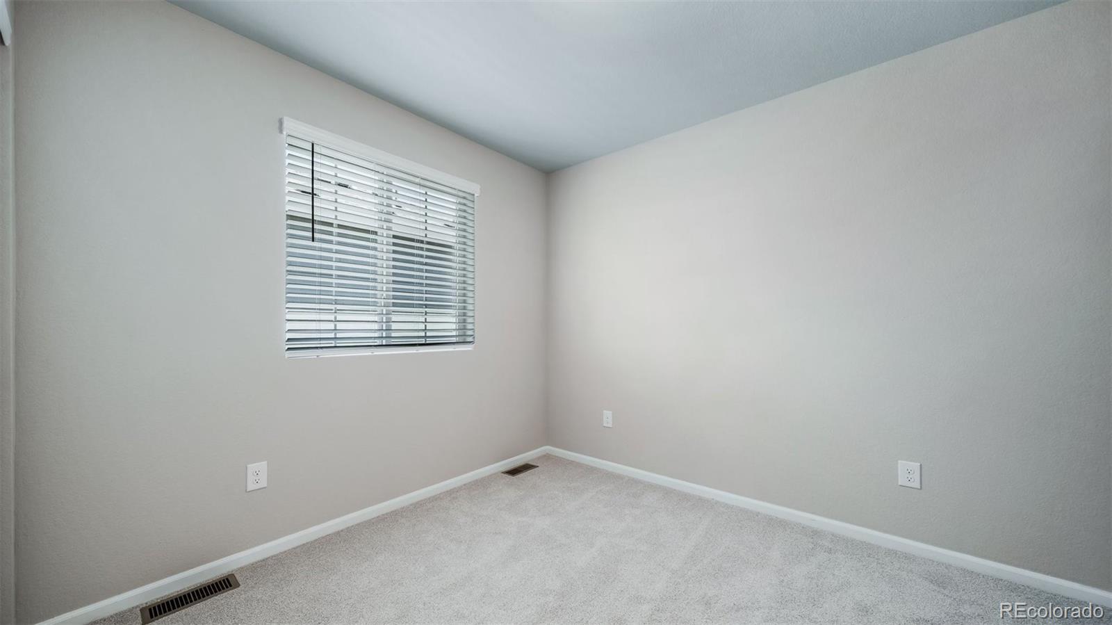 MLS Image #23 for 22423 e 46th avenue,aurora, Colorado
