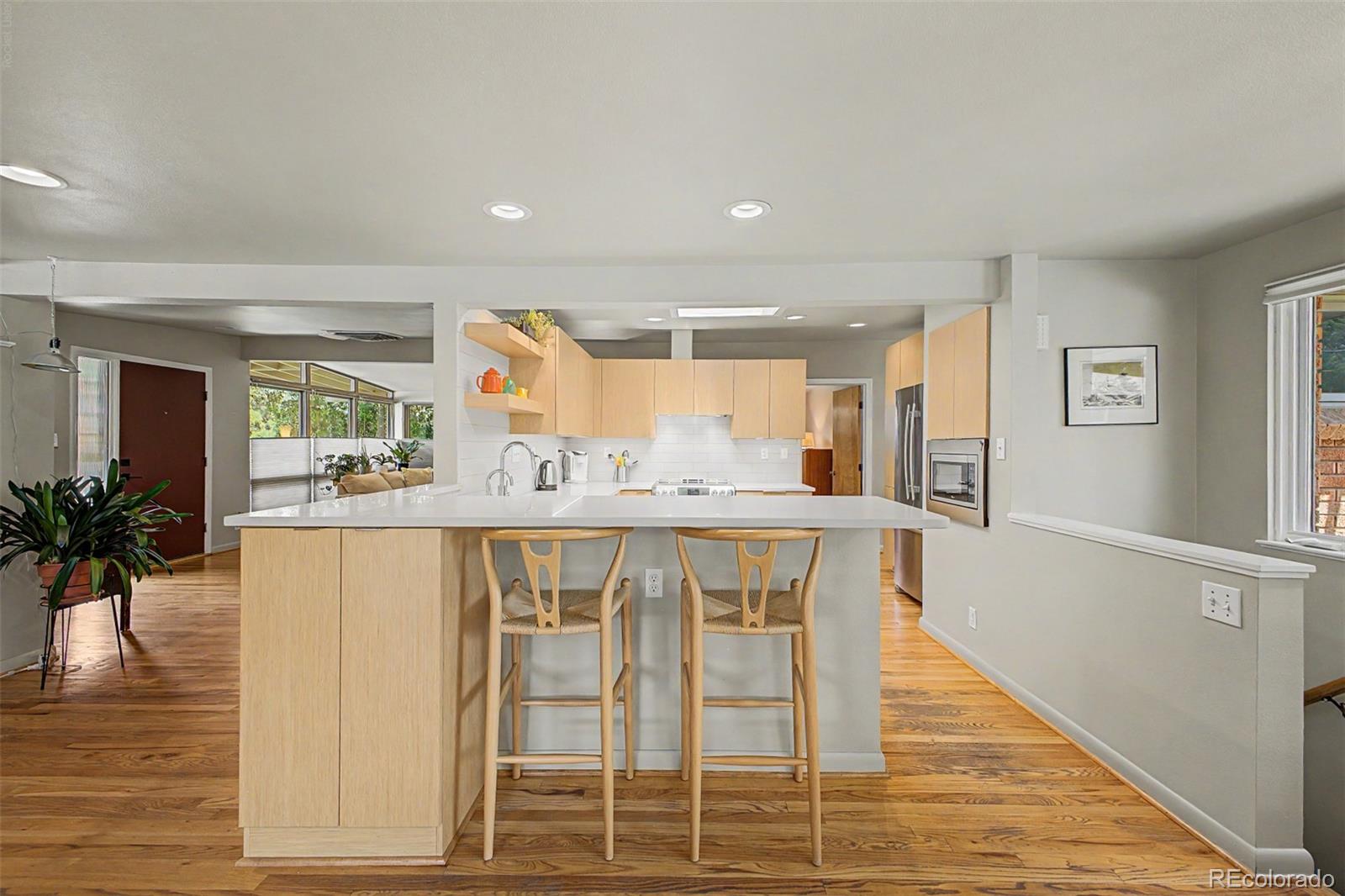 MLS Image #14 for 210 s kearney street,denver, Colorado
