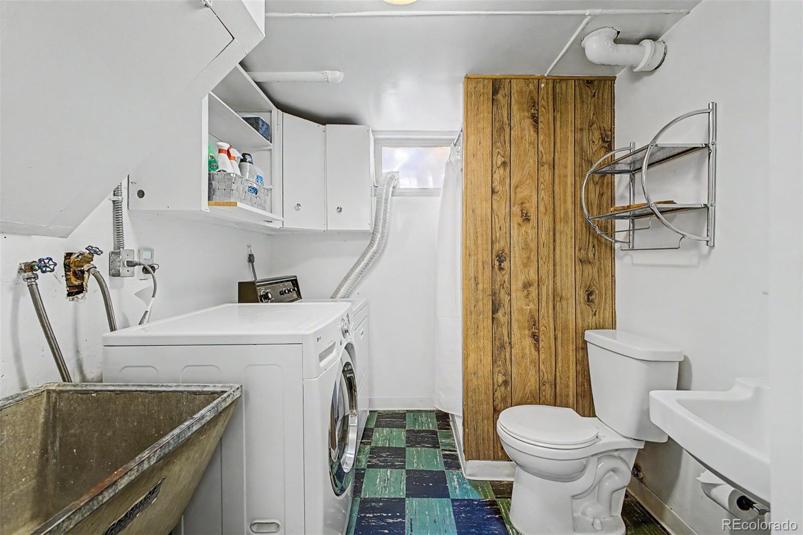 MLS Image #33 for 210 s kearney street,denver, Colorado