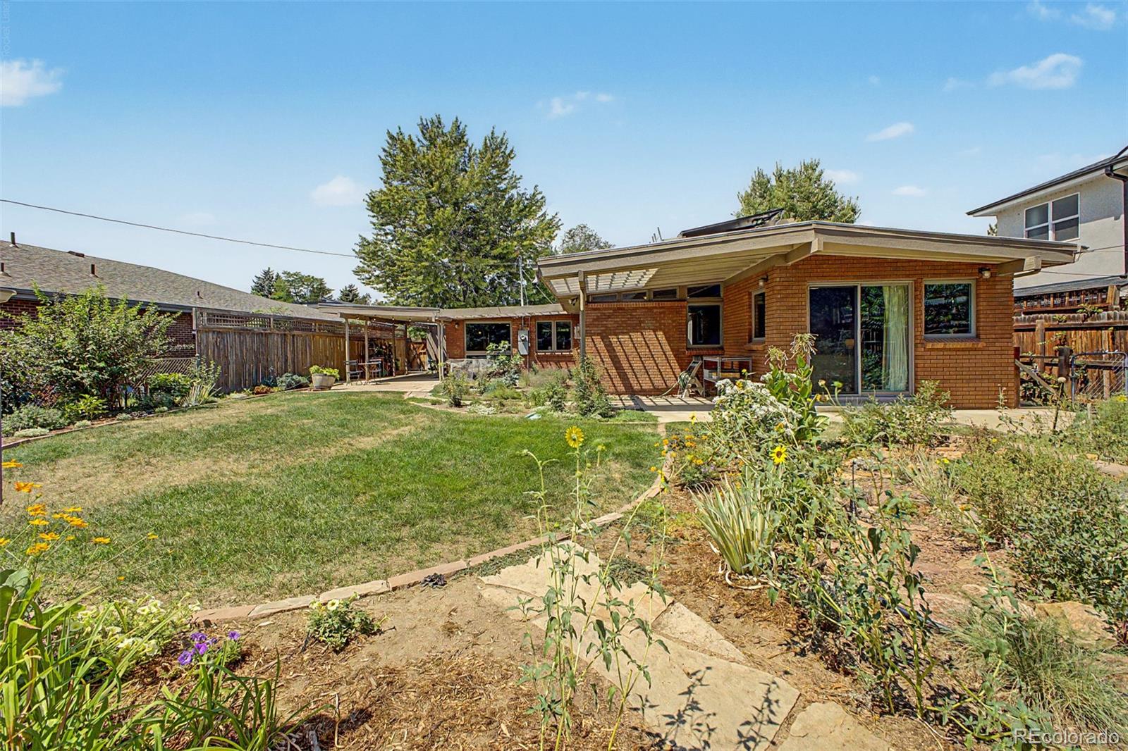 MLS Image #38 for 210 s kearney street,denver, Colorado