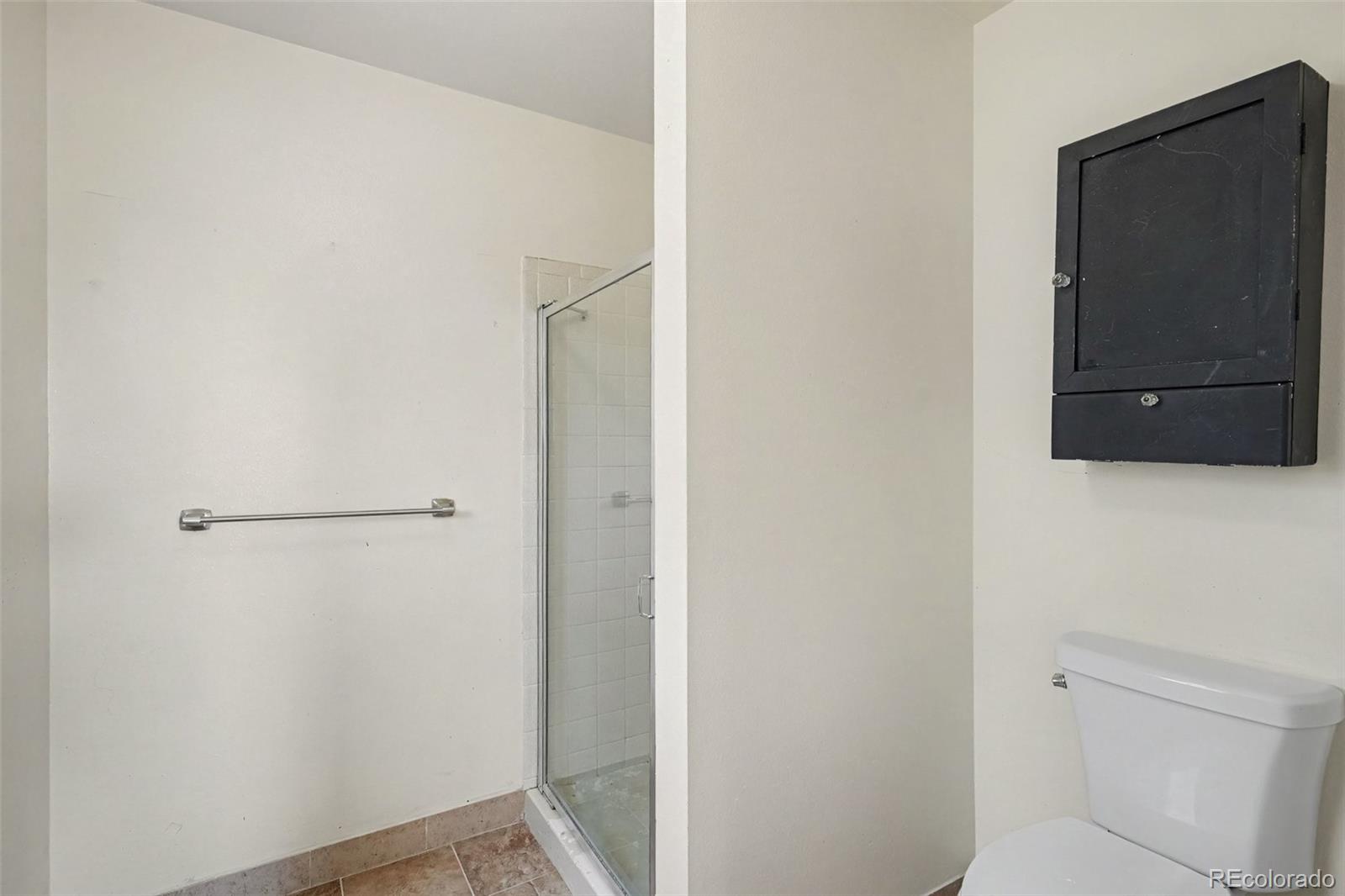 MLS Image #13 for 2775 s meade street,denver, Colorado