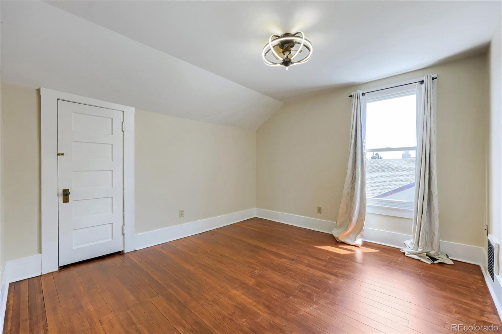 MLS Image #17 for 1827 n weber street,colorado springs, Colorado
