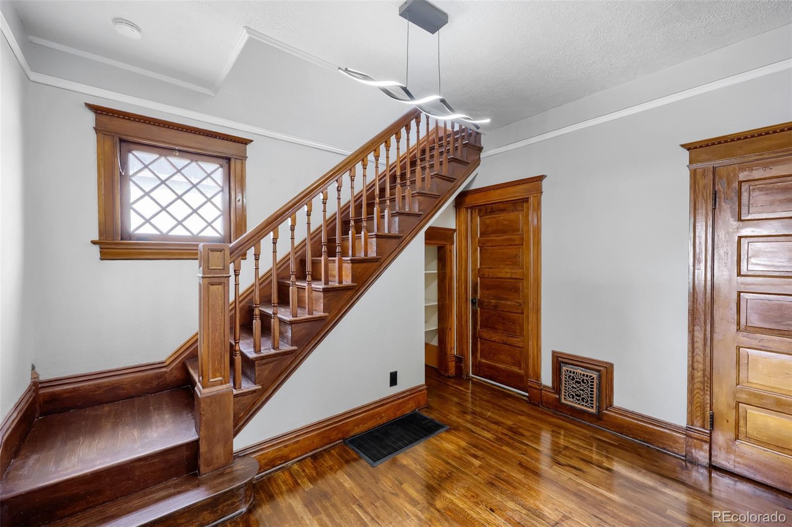 MLS Image #4 for 1827 n weber street,colorado springs, Colorado