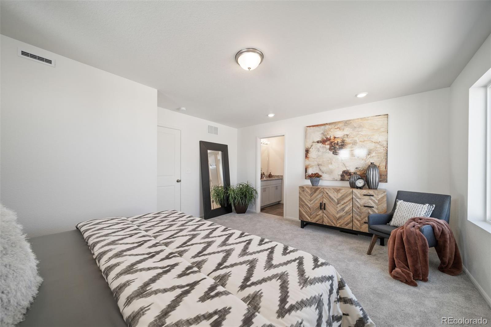 MLS Image #20 for 3924 n rome street,aurora, Colorado