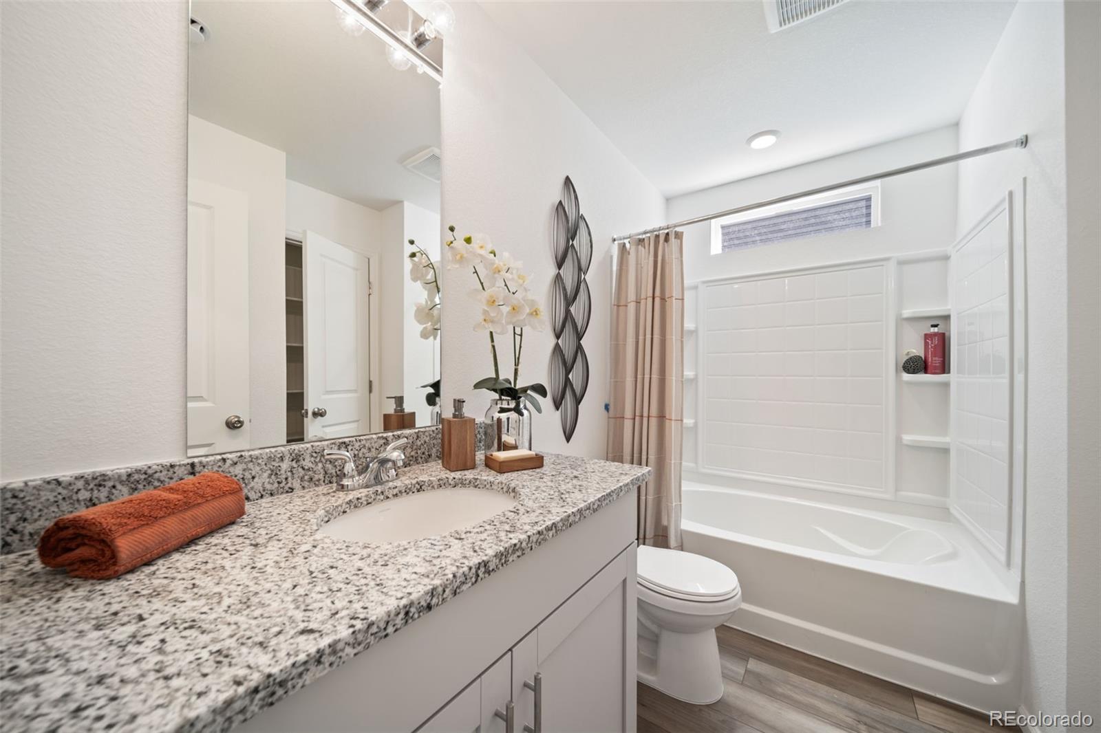 MLS Image #28 for 3924 n rome street,aurora, Colorado