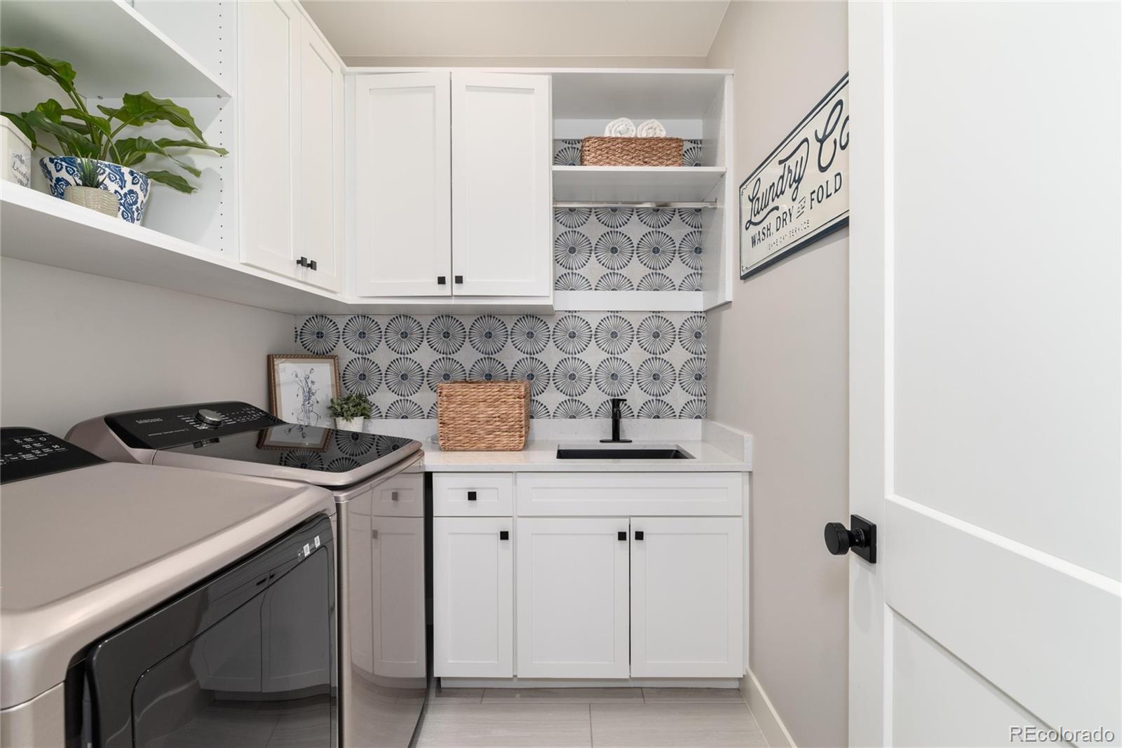 MLS Image #11 for 3271 s sherman street,englewood, Colorado