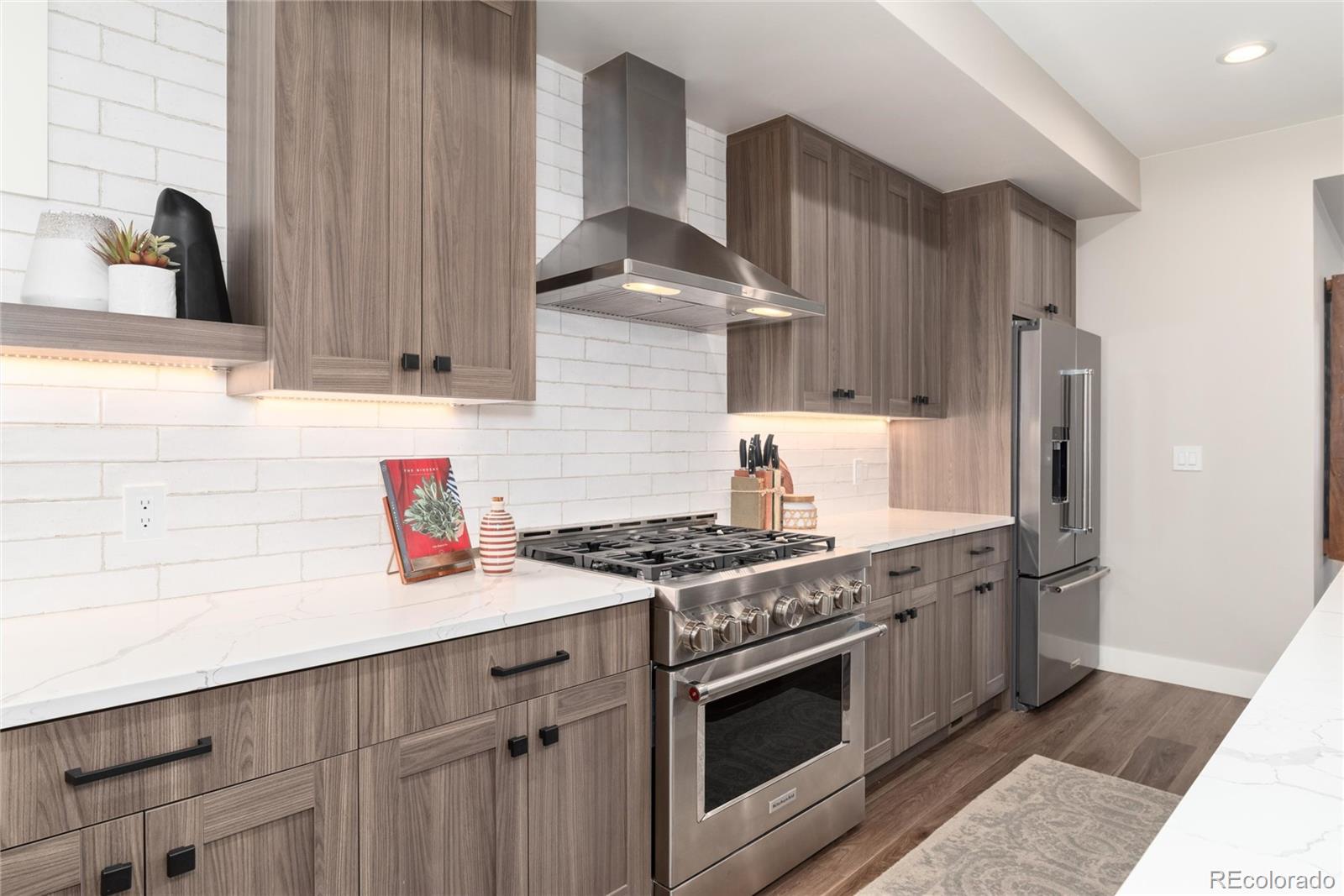 MLS Image #5 for 3271 s sherman street,englewood, Colorado