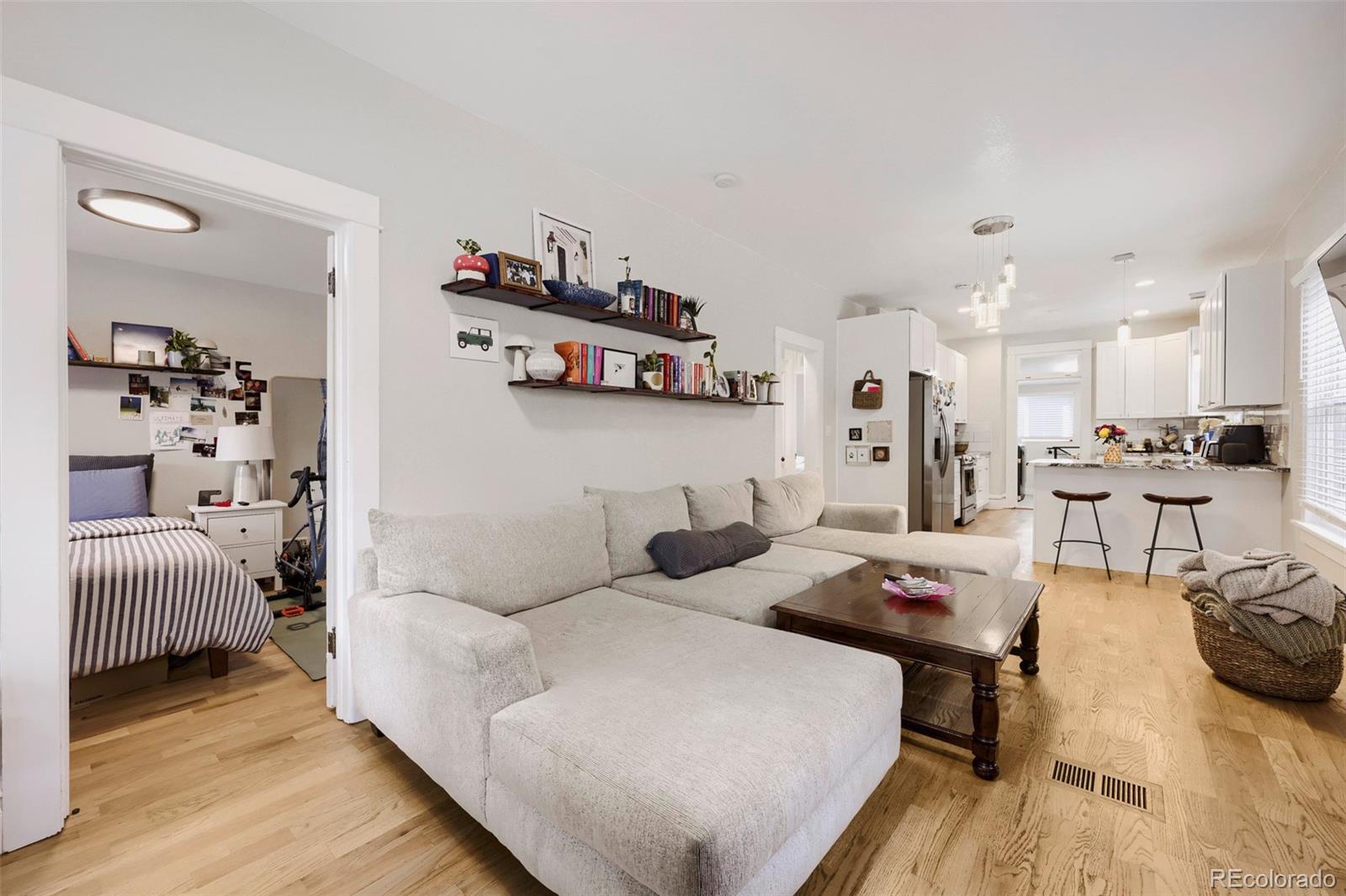 MLS Image #5 for 2849 w 28th avenue,denver, Colorado