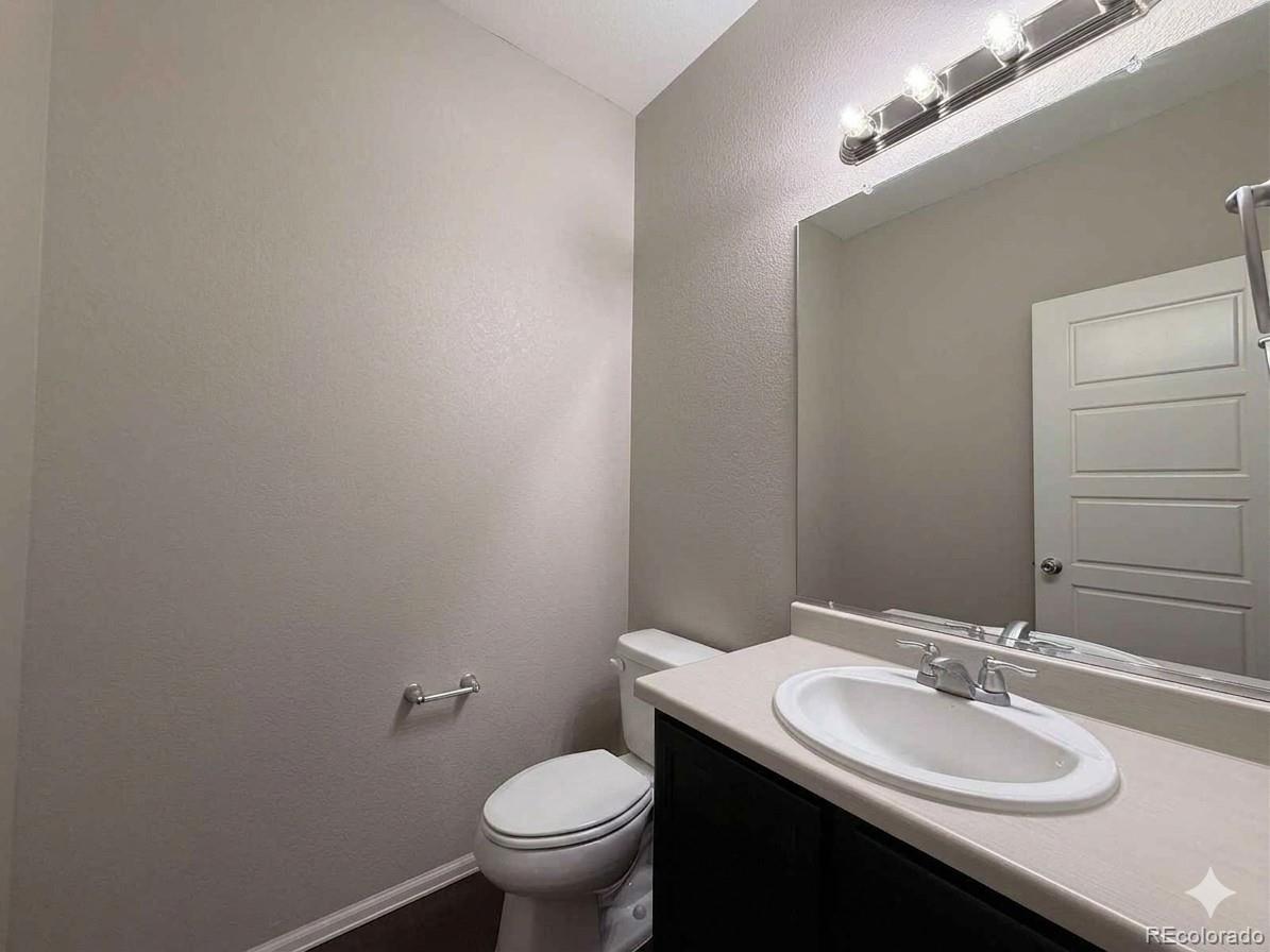 MLS Image #2 for 461 n jackson gap way,aurora, Colorado