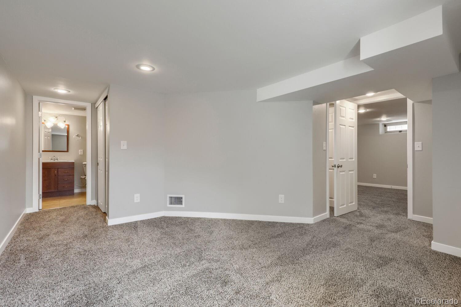 MLS Image #15 for 1650  trenton street,denver, Colorado