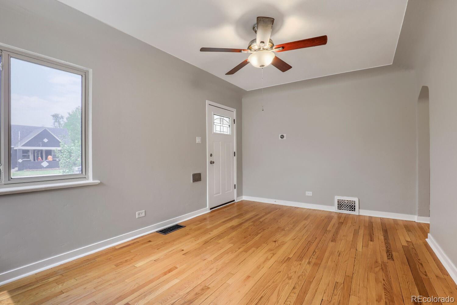 MLS Image #4 for 1650  trenton street,denver, Colorado