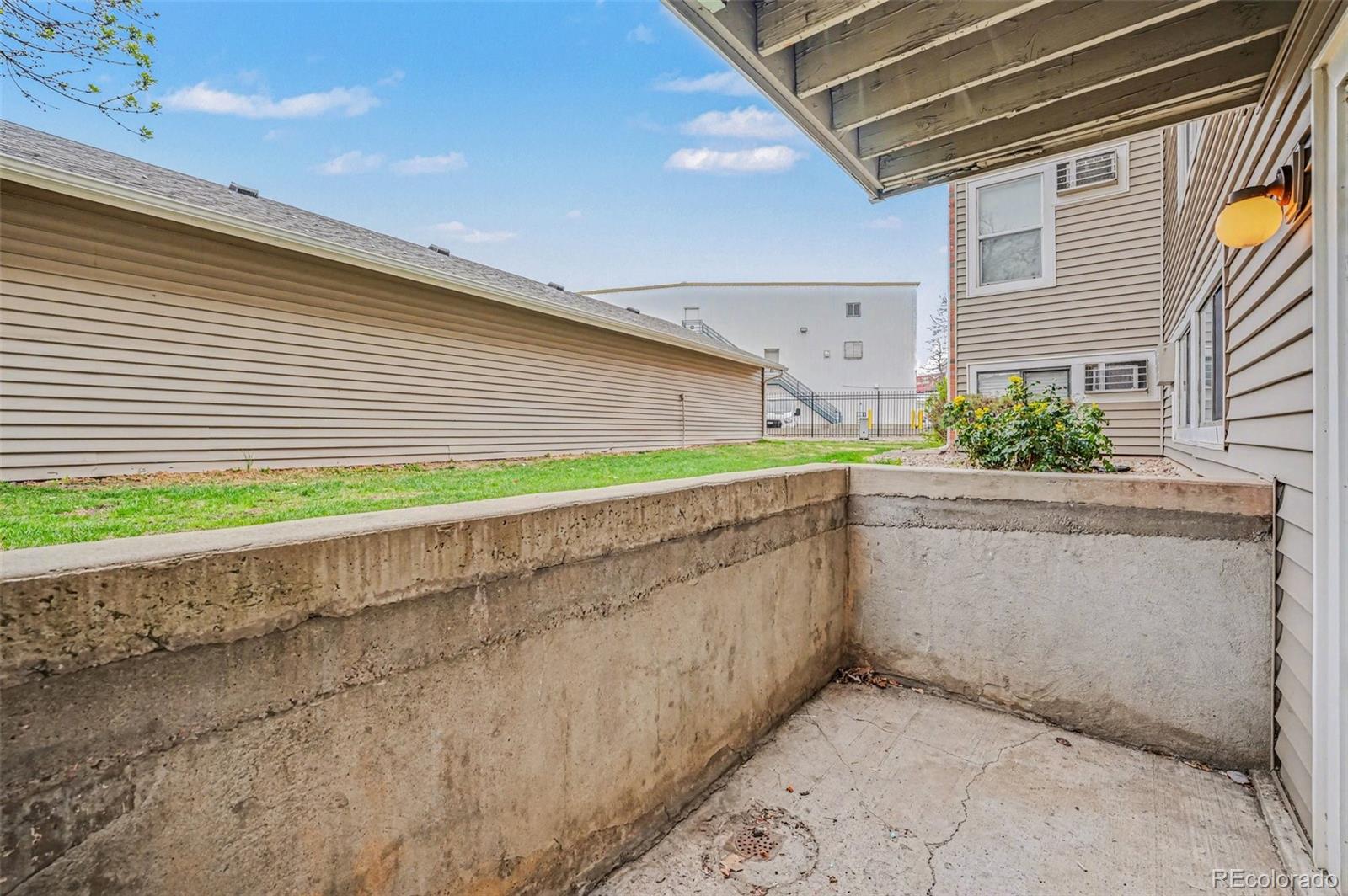 MLS Image #26 for 10150 e virginia avenue,denver, Colorado