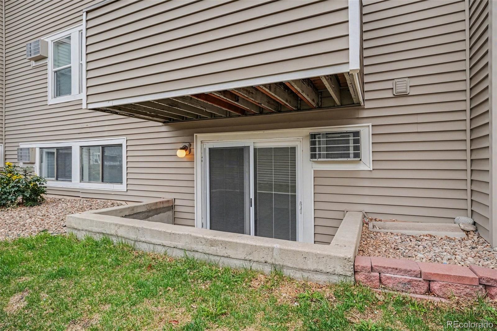 MLS Image #27 for 10150 e virginia avenue,denver, Colorado