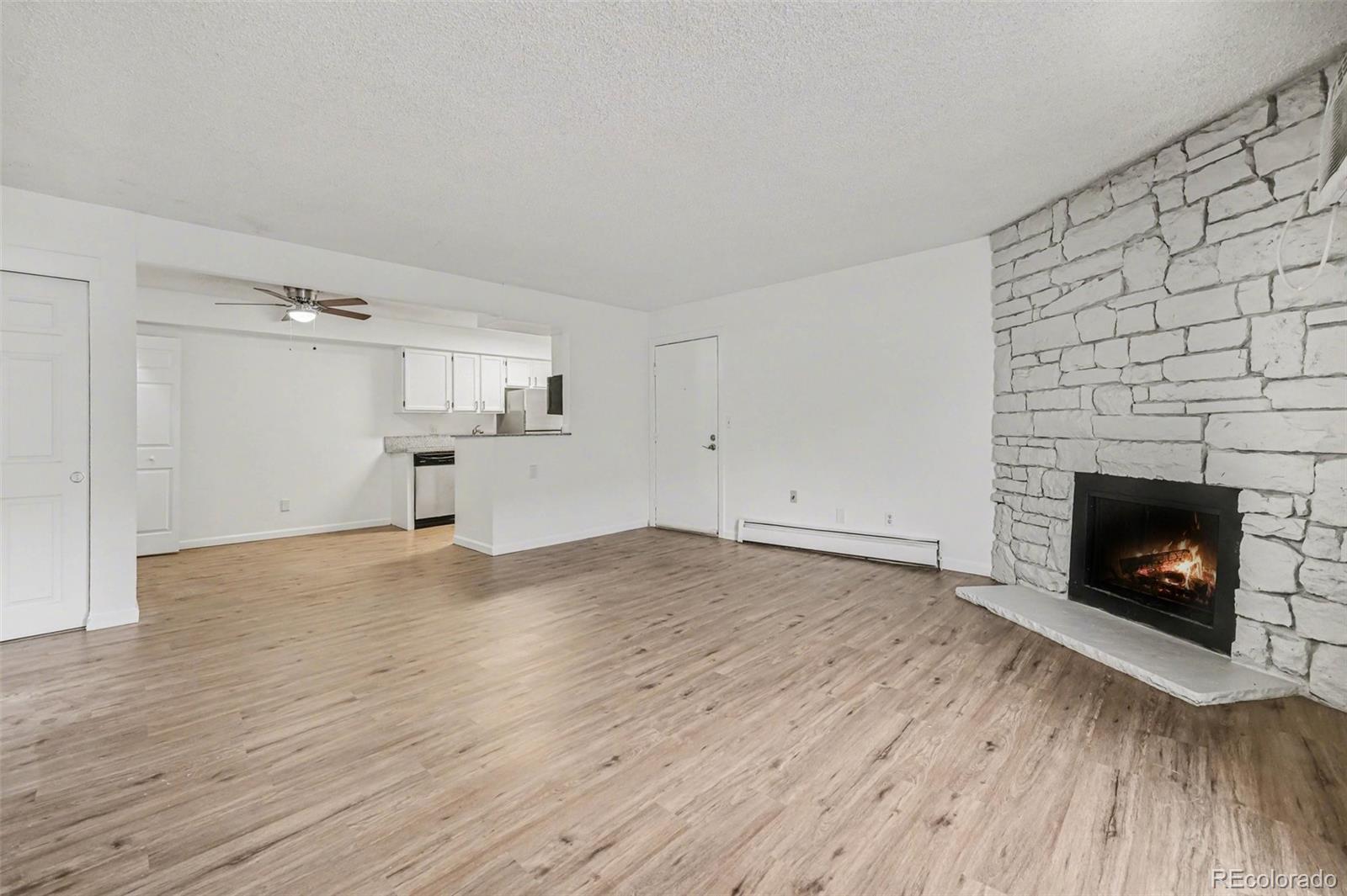 MLS Image #6 for 10150 e virginia avenue,denver, Colorado