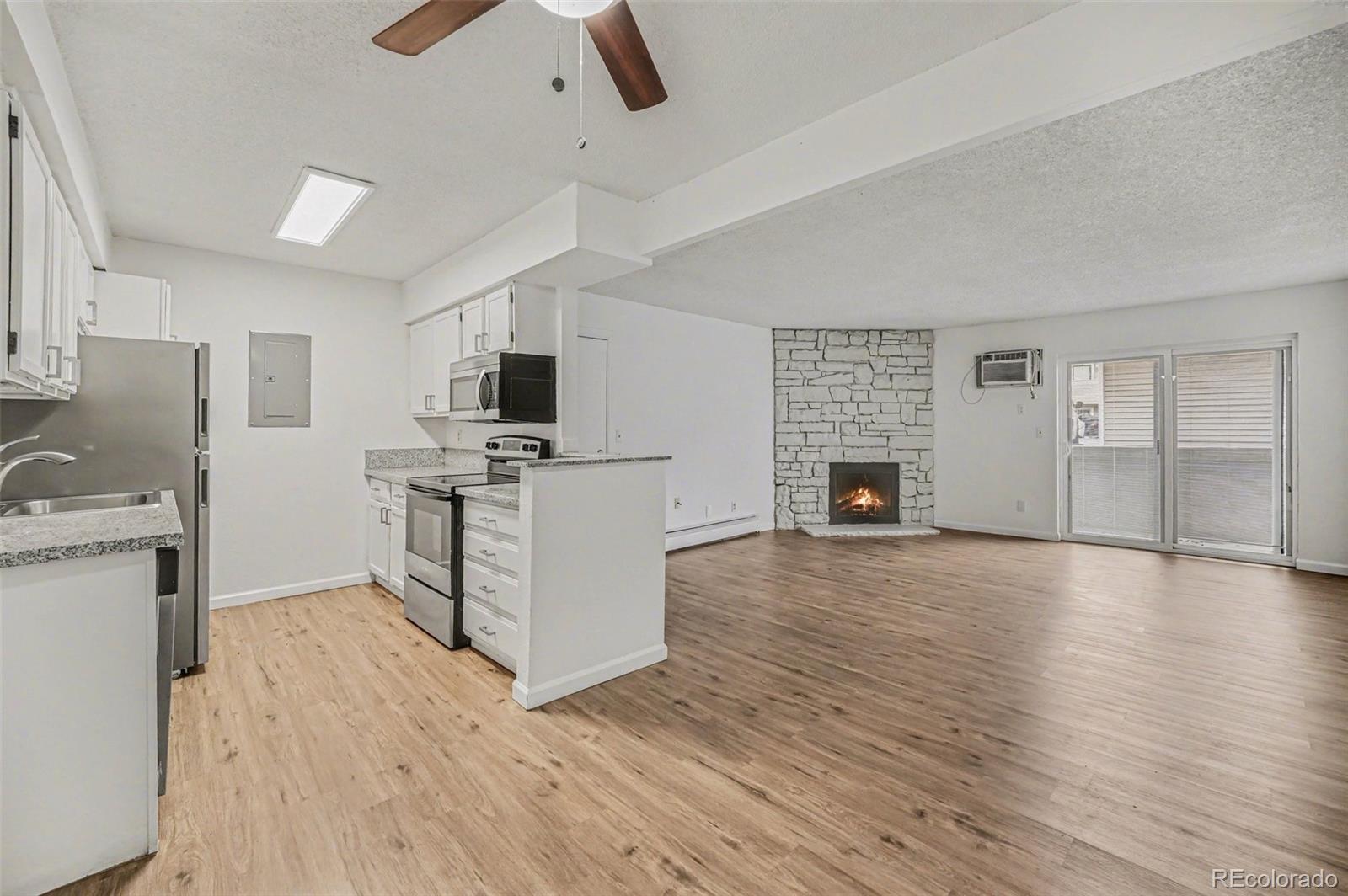 MLS Image #9 for 10150 e virginia avenue,denver, Colorado