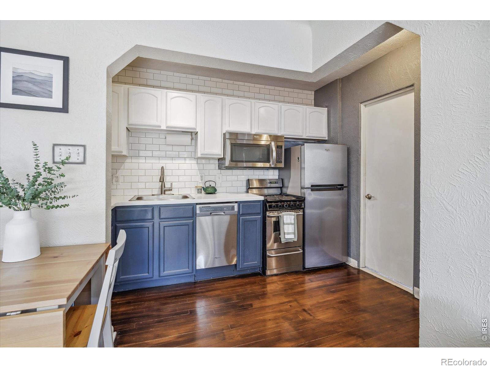 MLS Image #3 for 1130 n pennsylvania street,denver, Colorado