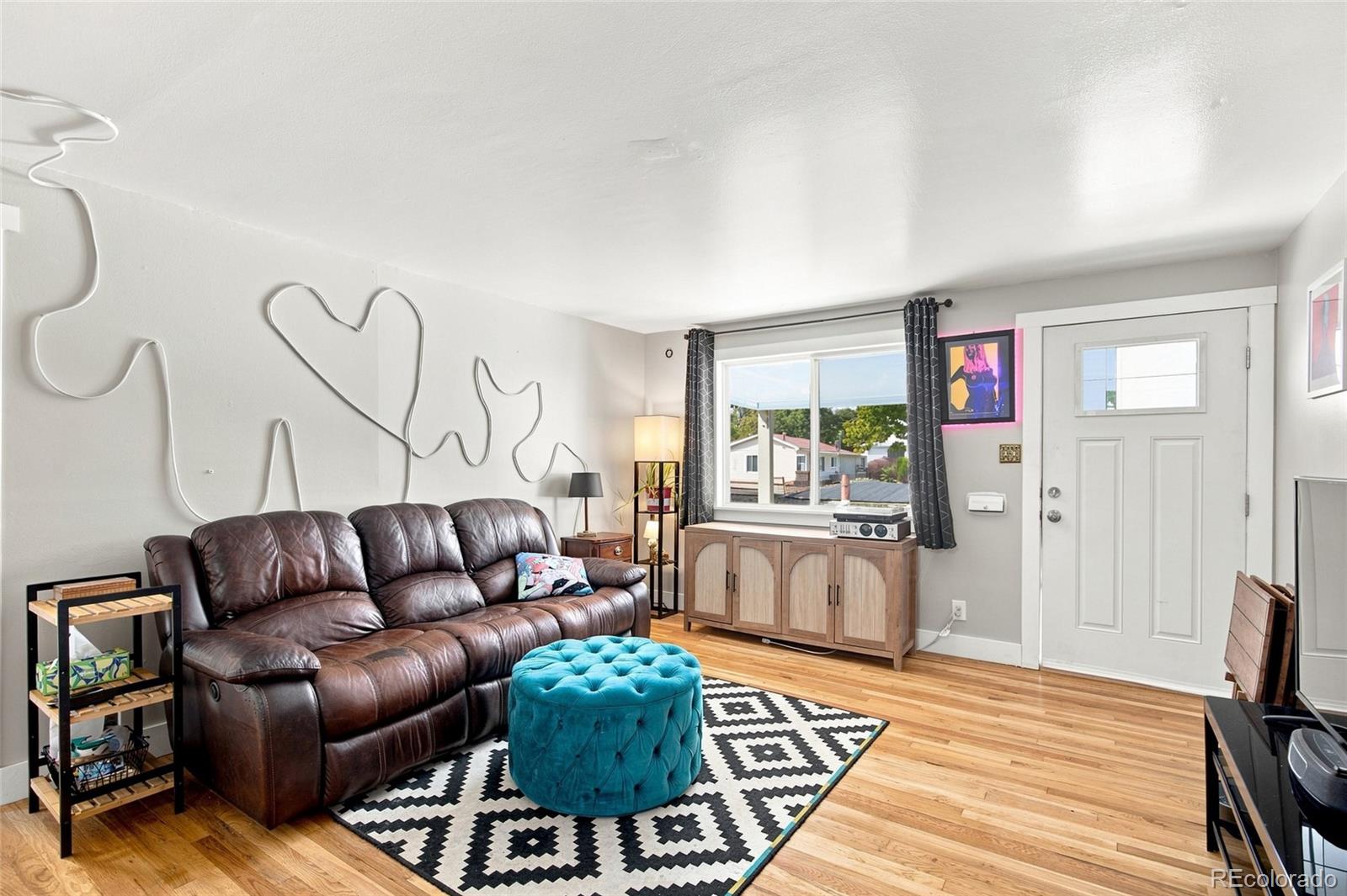 MLS Image #4 for 812  geneva street,aurora, Colorado