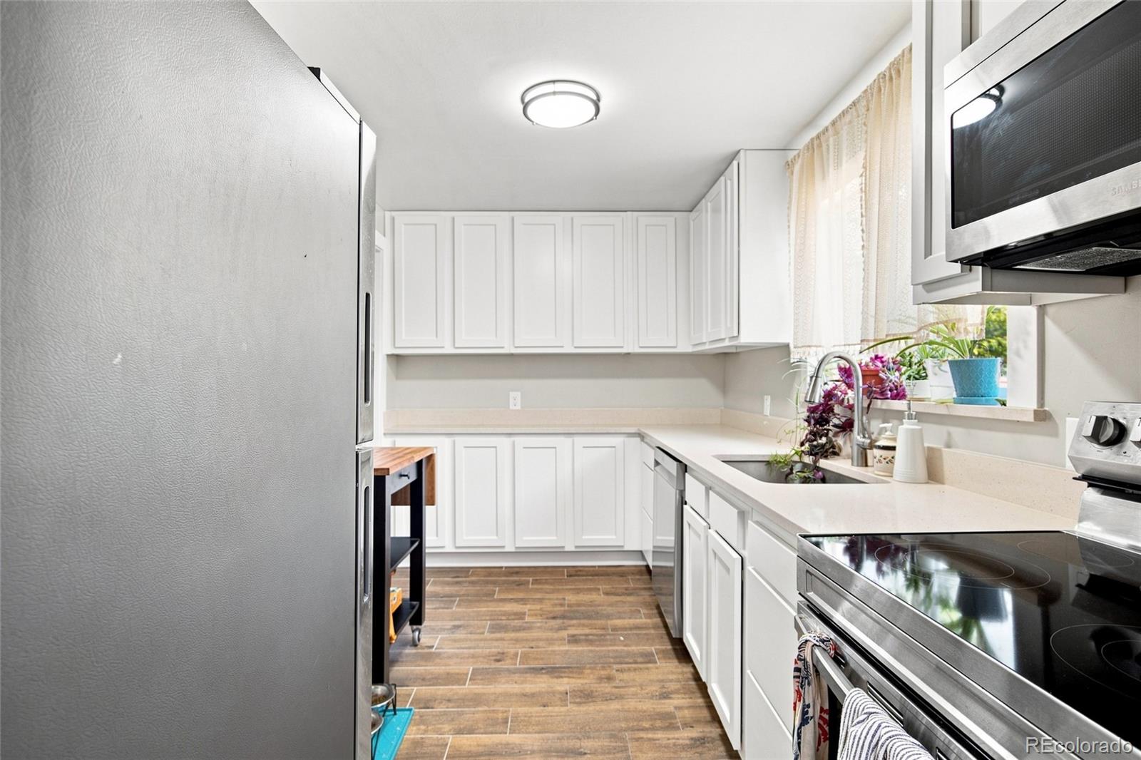 MLS Image #8 for 812  geneva street,aurora, Colorado