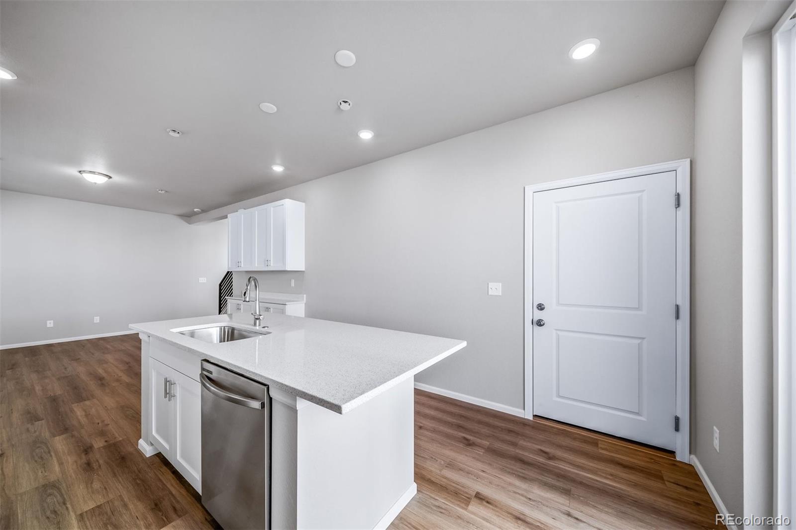 MLS Image #10 for 3912 n rome street,aurora, Colorado