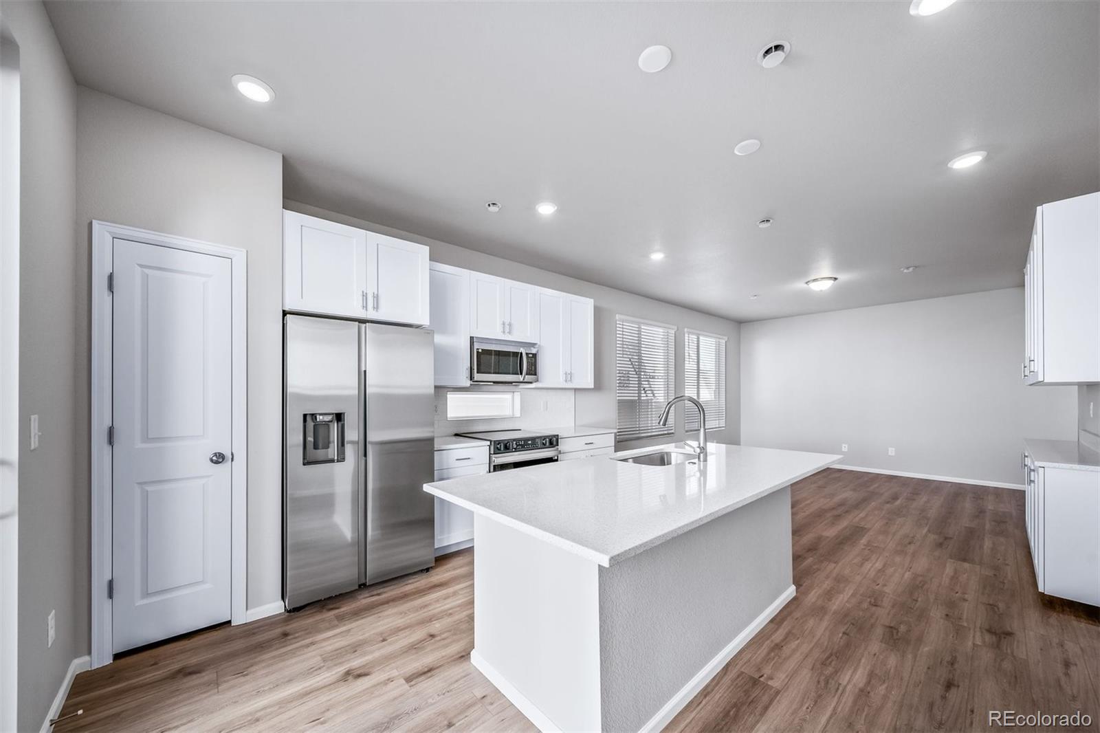 MLS Image #4 for 3912 n rome street,aurora, Colorado
