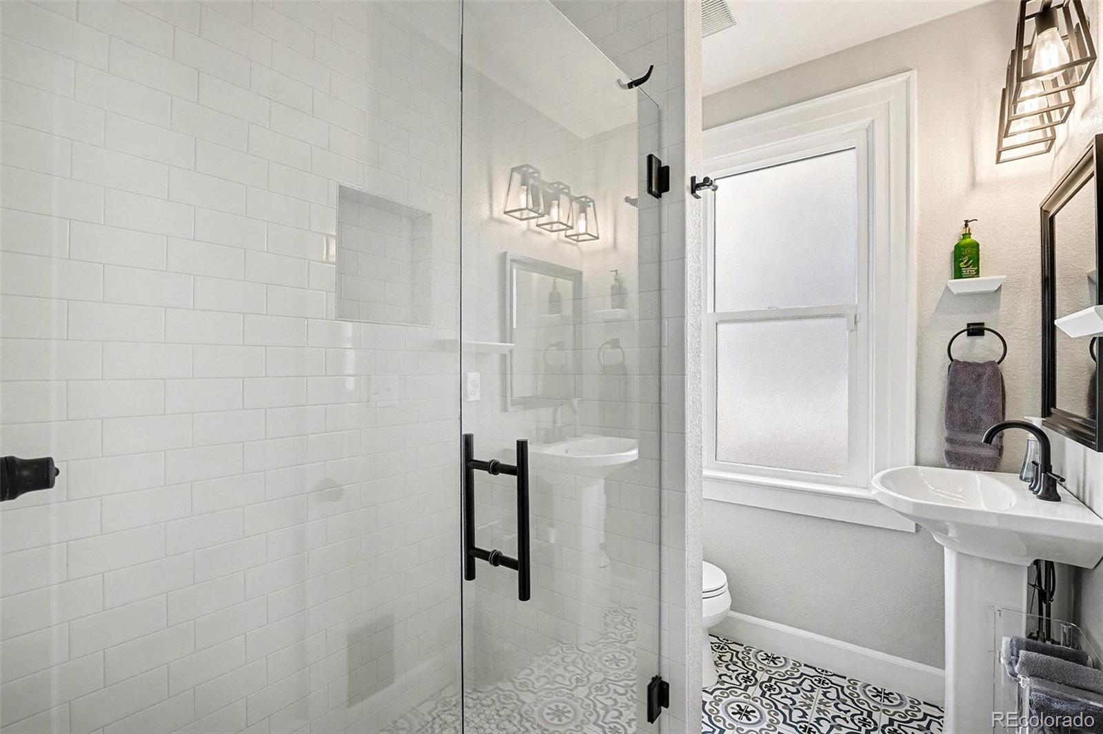 MLS Image #15 for 501 s washington street,denver, Colorado