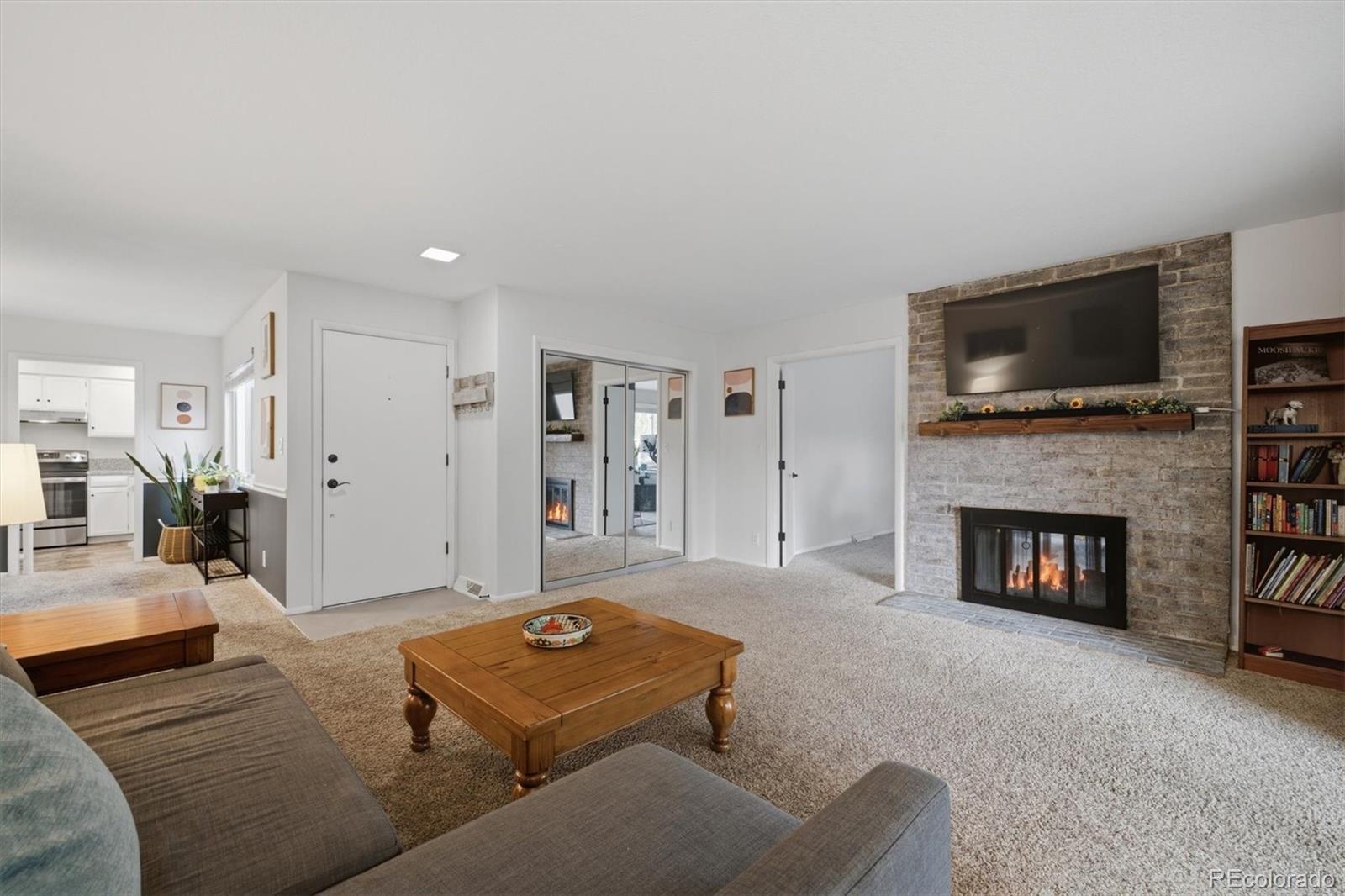 MLS Image #18 for 7005 e girard avenue,denver, Colorado