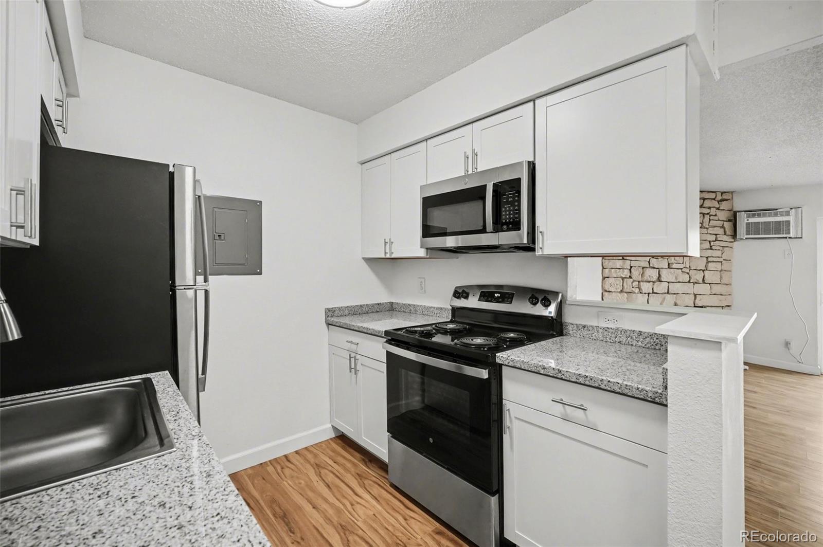MLS Image #11 for 10150 e virginia avenue,denver, Colorado