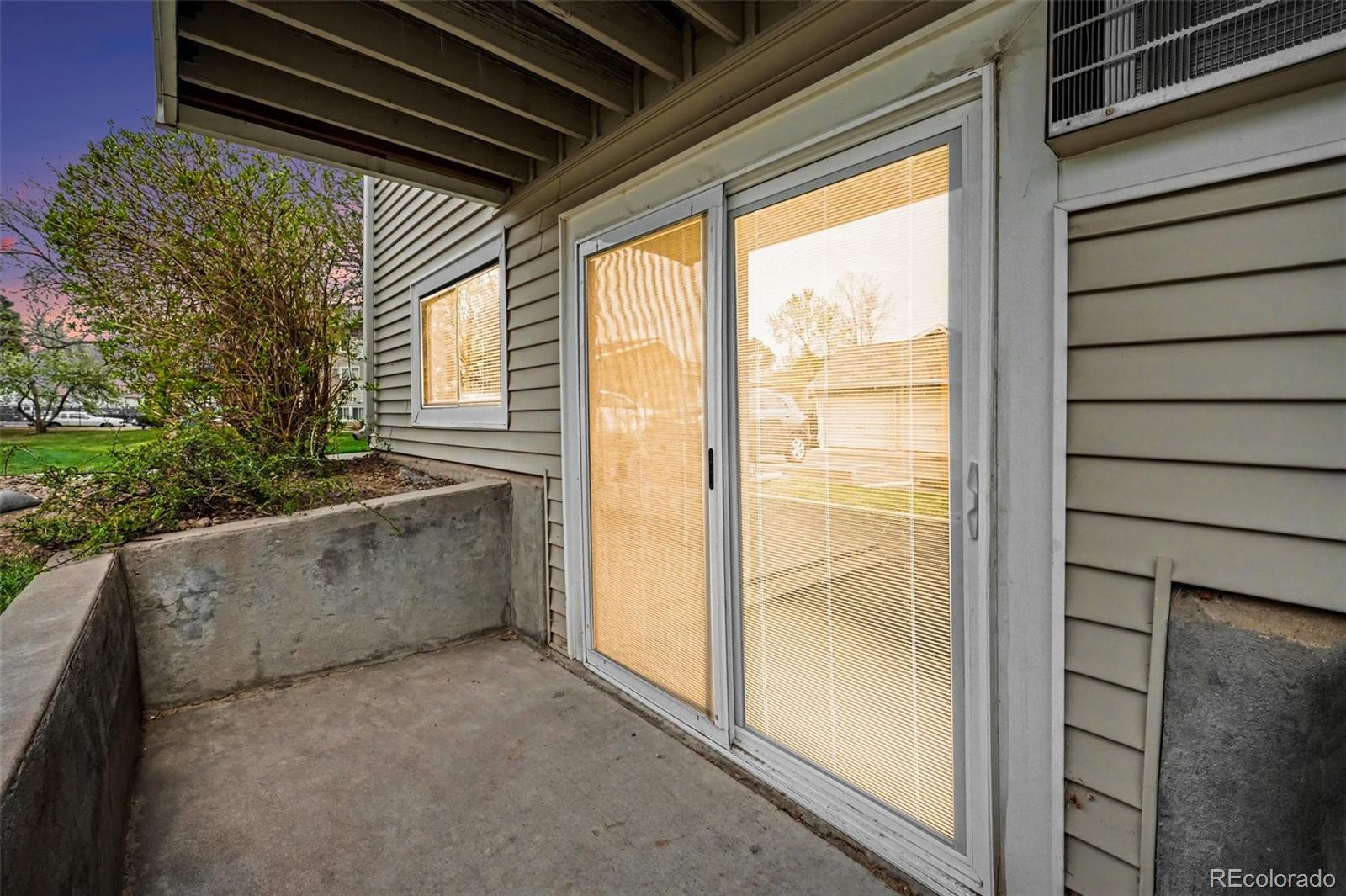 MLS Image #25 for 10150 e virginia avenue,denver, Colorado