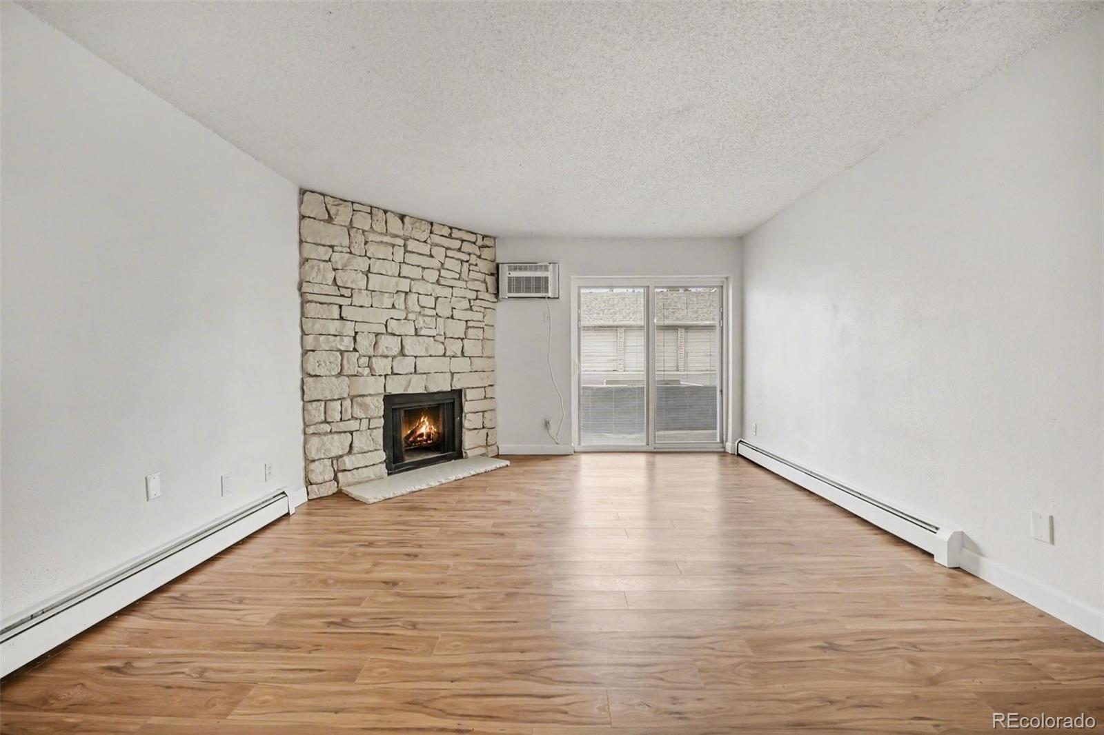 MLS Image #5 for 10150 e virginia avenue,denver, Colorado