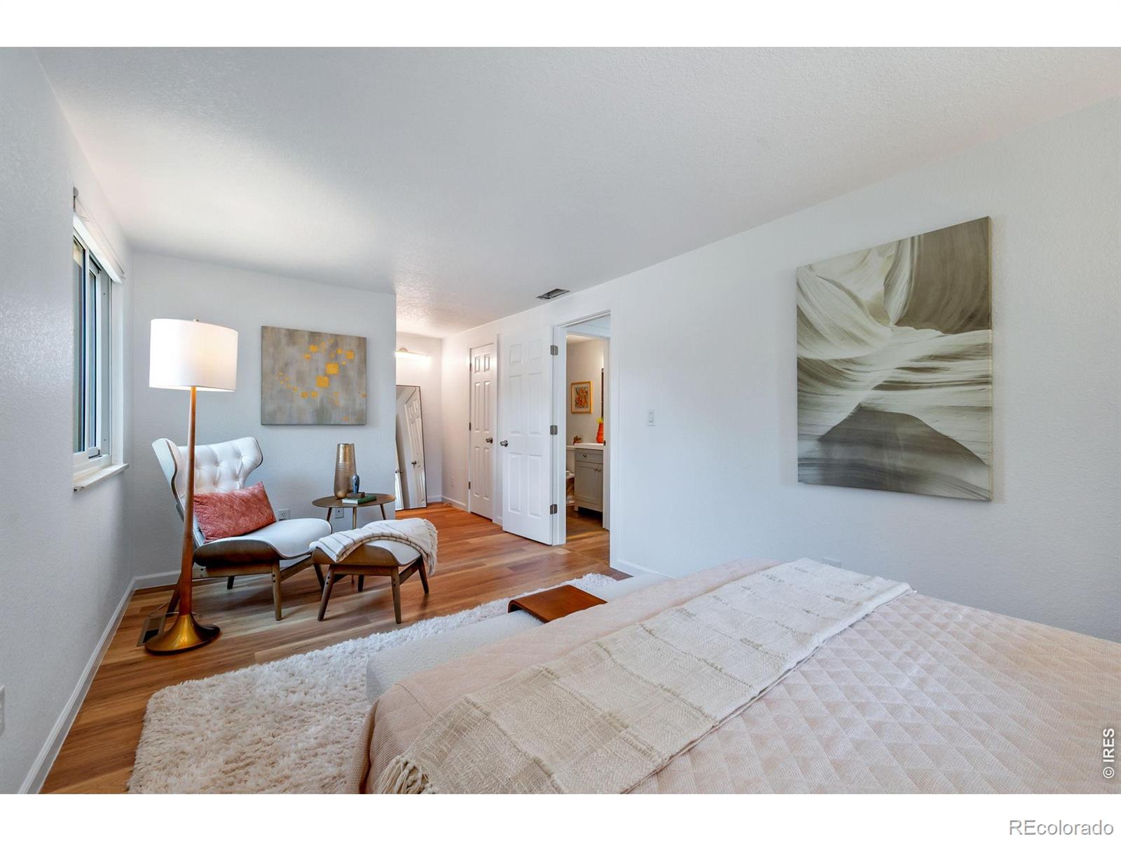 MLS Image #10 for 954  martin road,longmont, Colorado