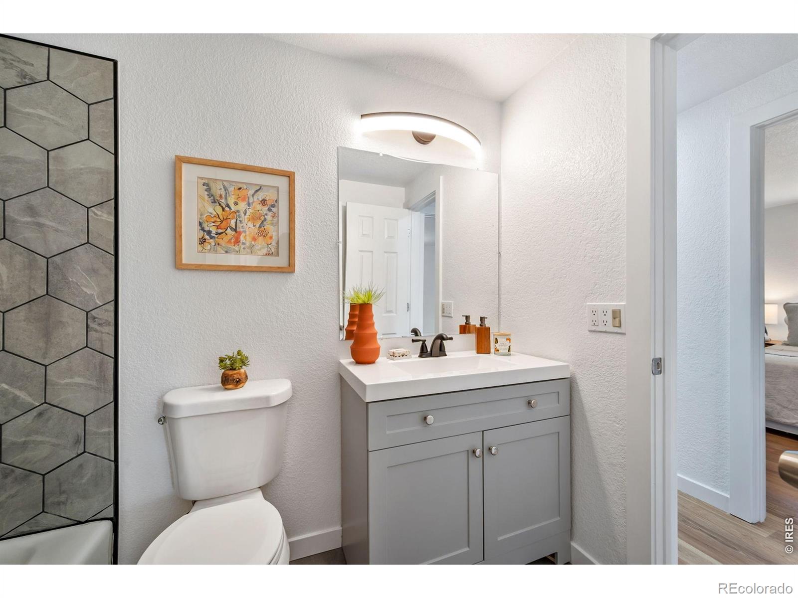 MLS Image #15 for 954  martin road,longmont, Colorado