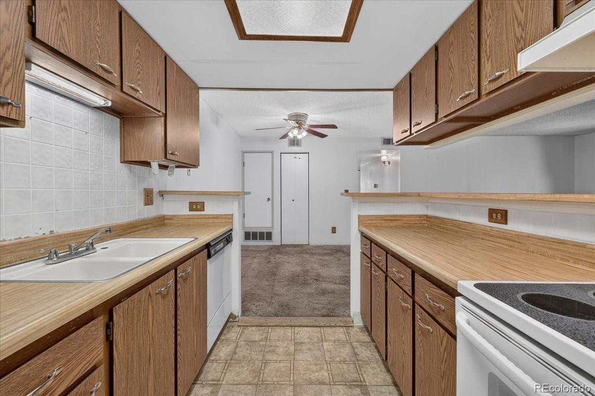 MLS Image #17 for 18021 e kentucky avenue,aurora, Colorado