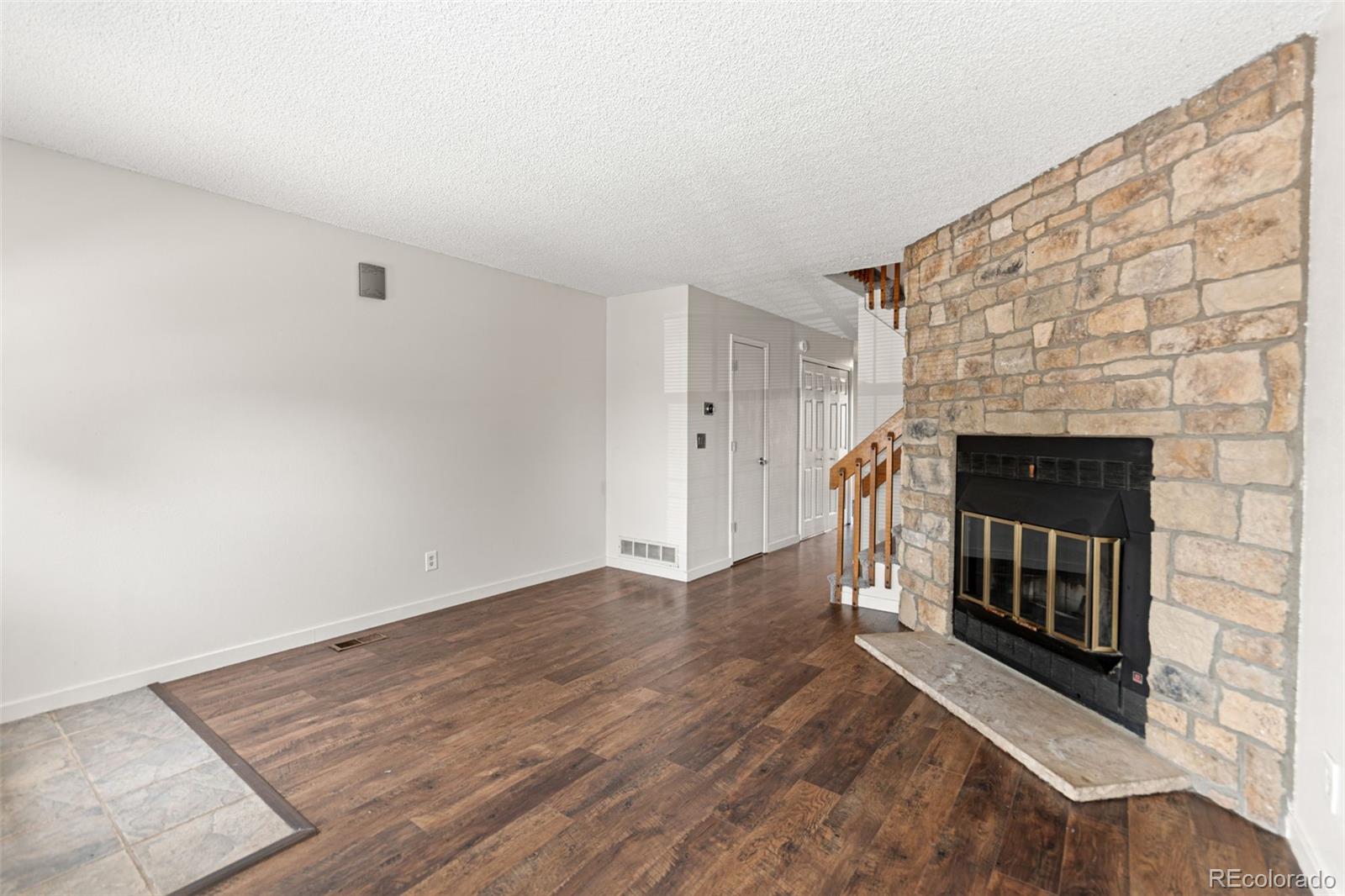 MLS Image #5 for 10721 w dartmouth avenue ,lakewood, Colorado
