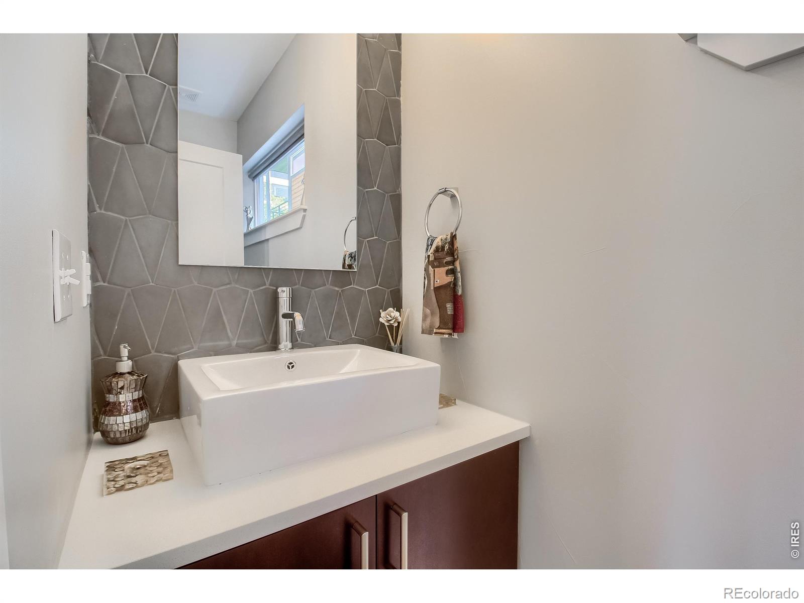 MLS Image #16 for 1648  lowell boulevard,denver, Colorado