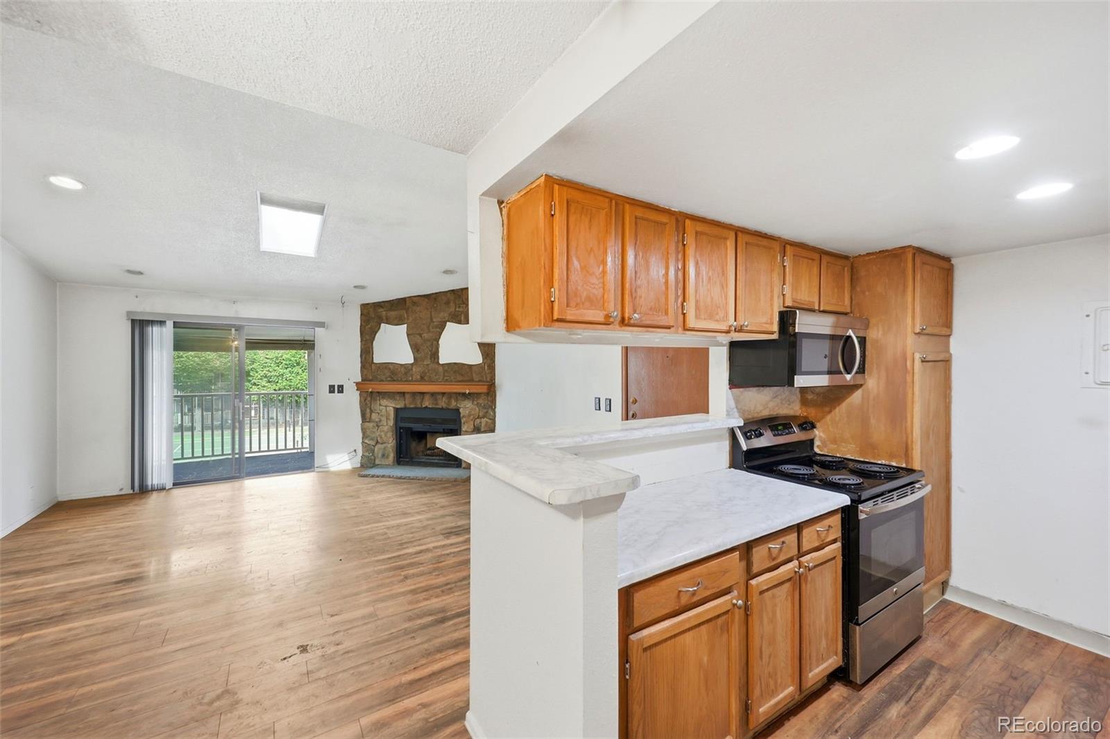 MLS Image #10 for 907 s yampa street,aurora, Colorado