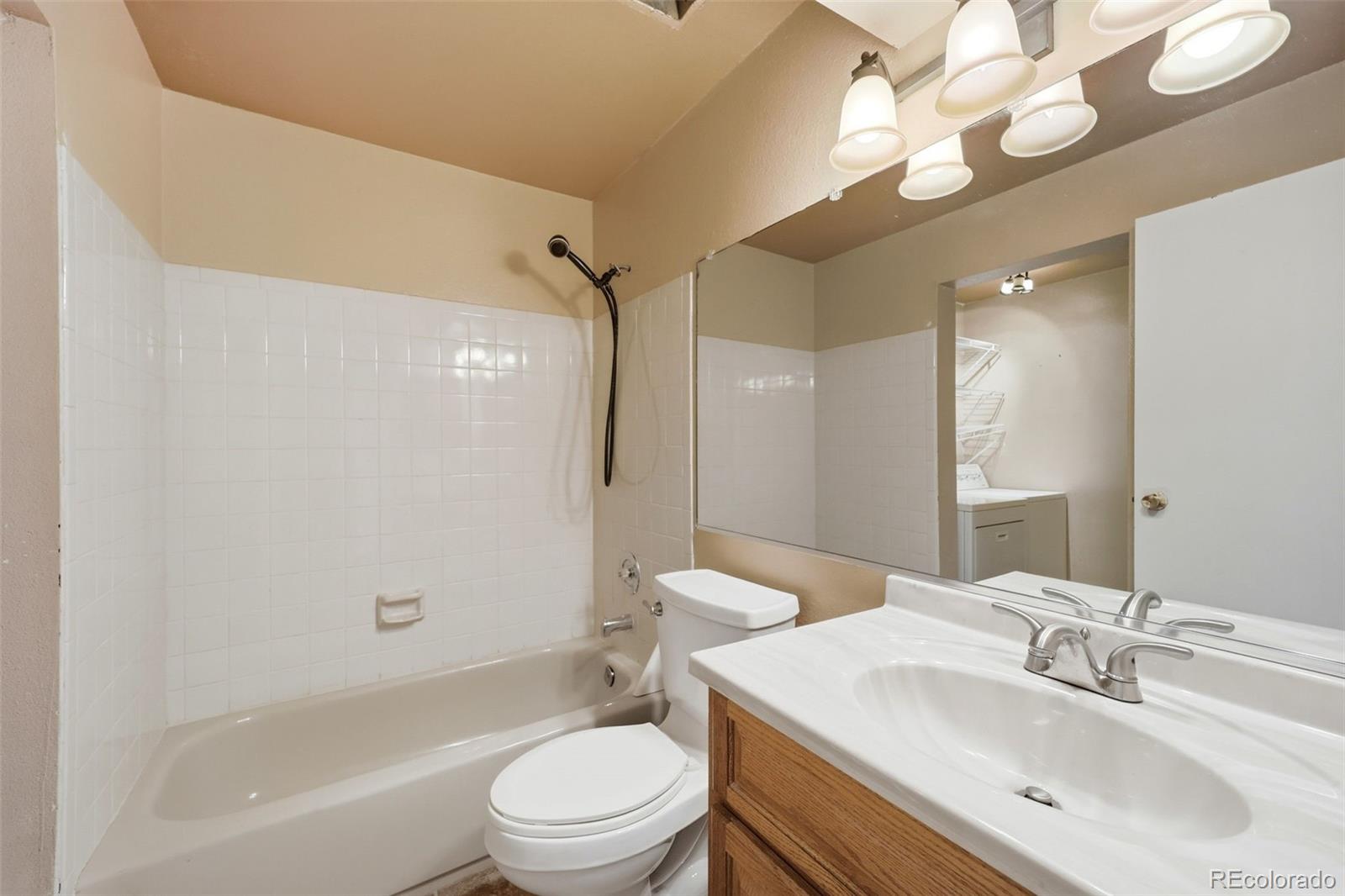 MLS Image #15 for 907 s yampa street,aurora, Colorado