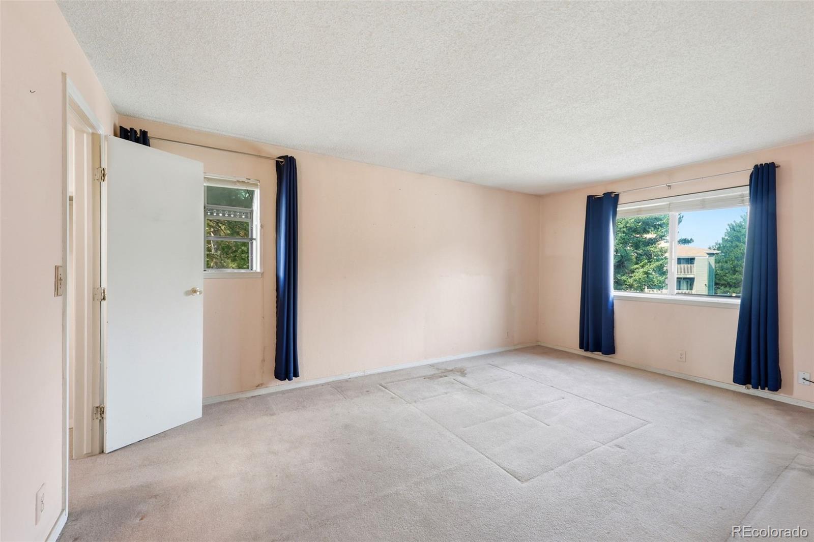 MLS Image #18 for 907 s yampa street,aurora, Colorado
