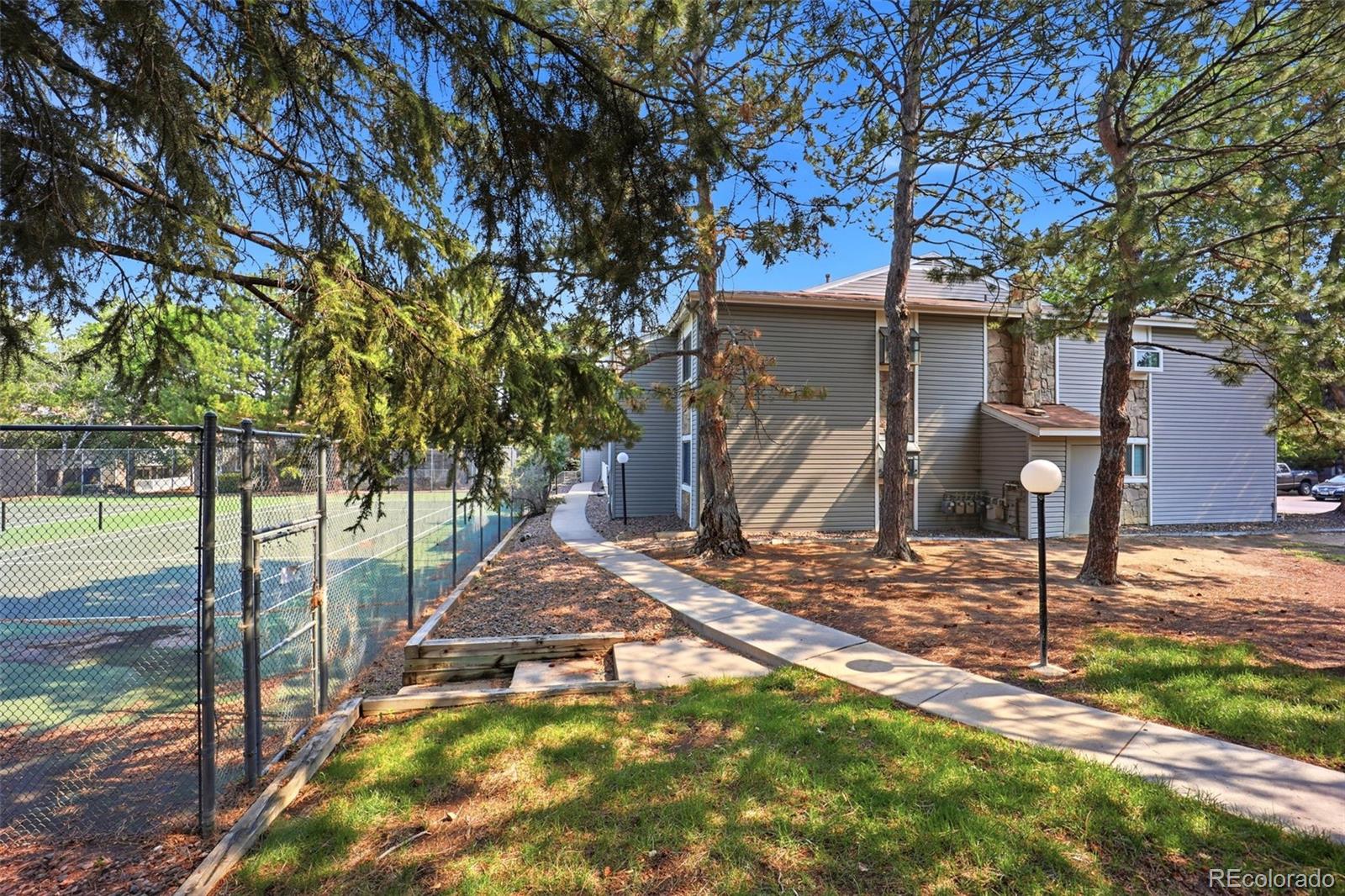 MLS Image #35 for 907 s yampa street,aurora, Colorado