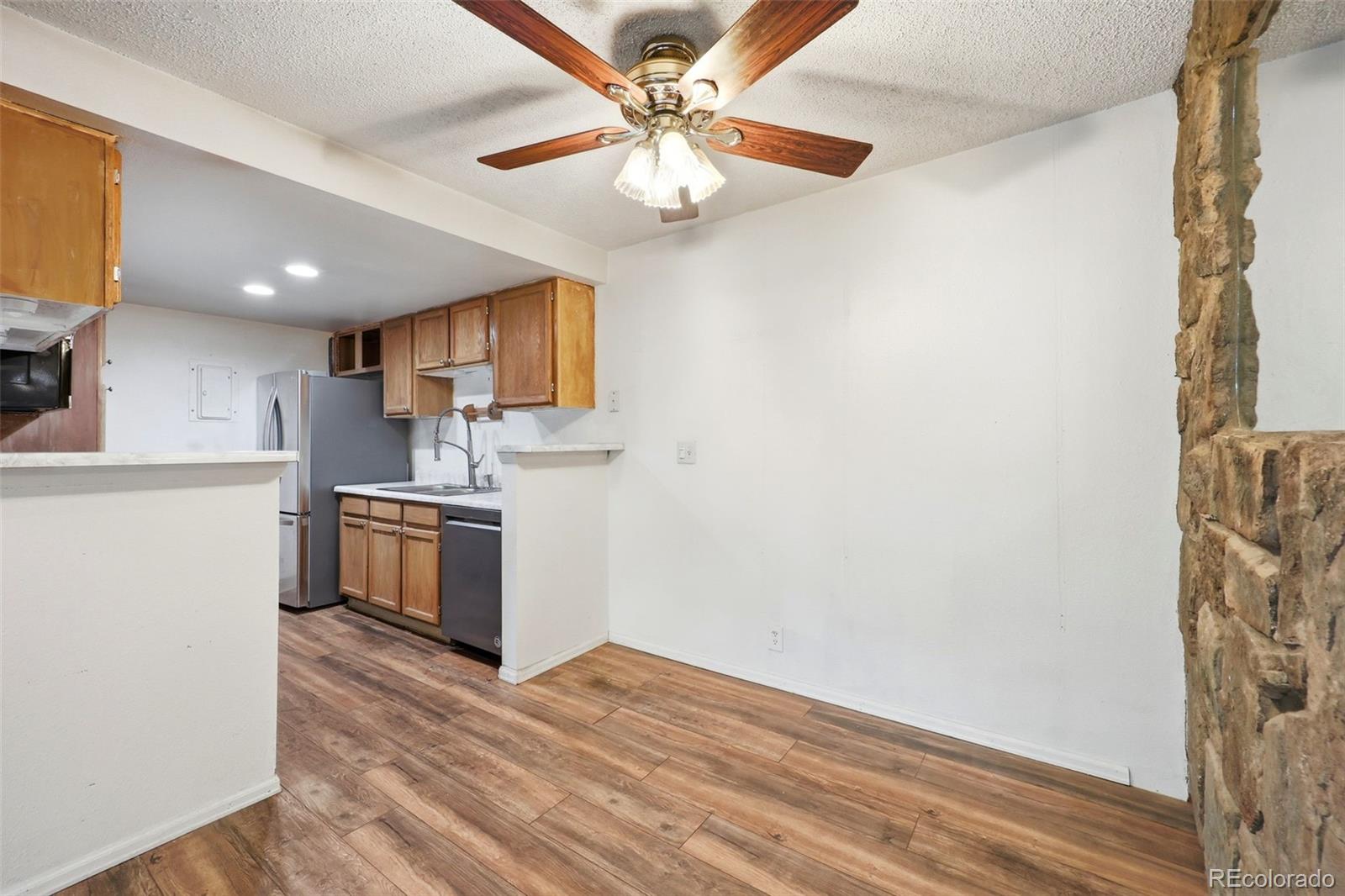 MLS Image #9 for 907 s yampa street,aurora, Colorado