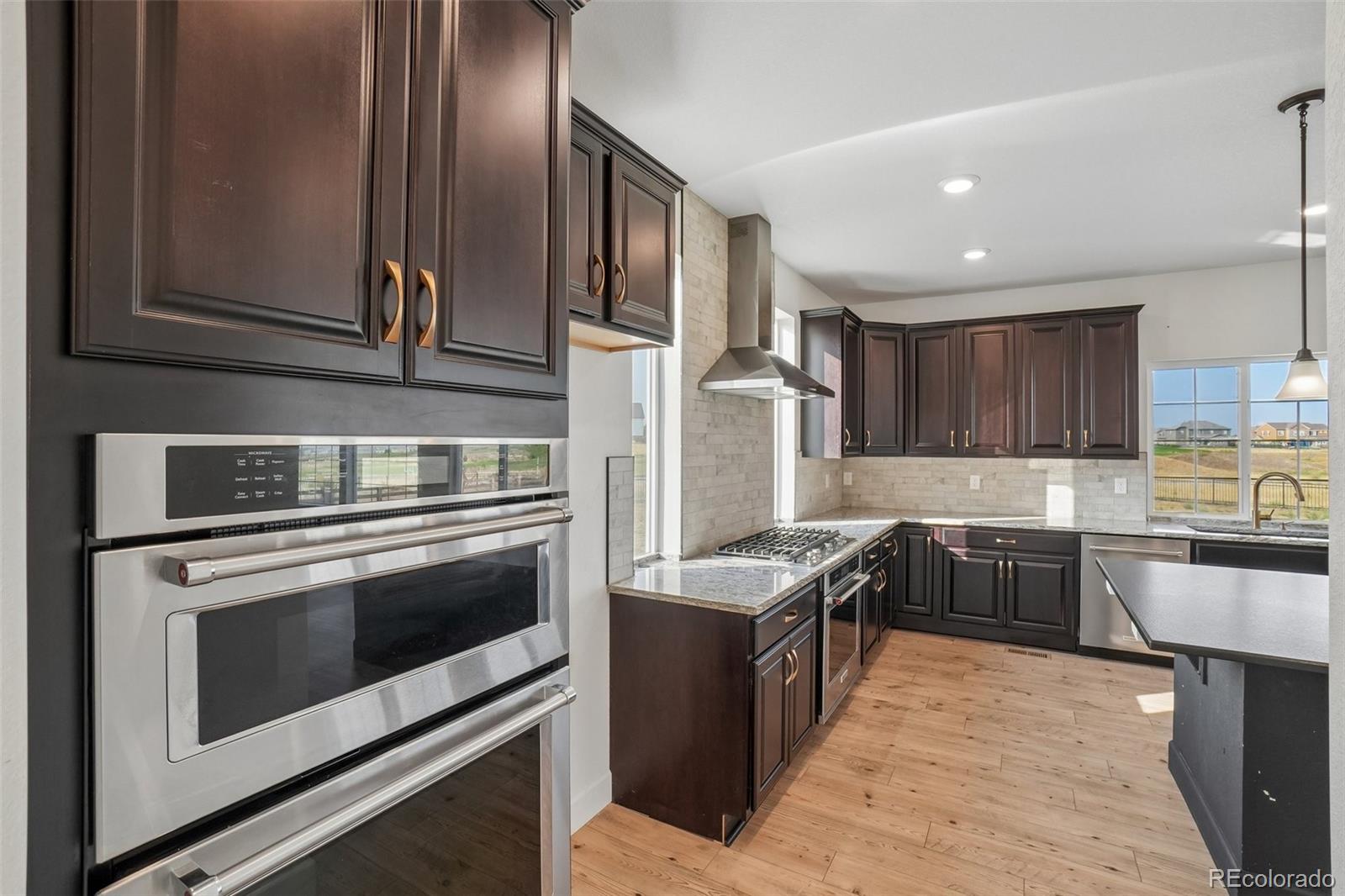 MLS Image #10 for 16002 e 111th circle,commerce city, Colorado