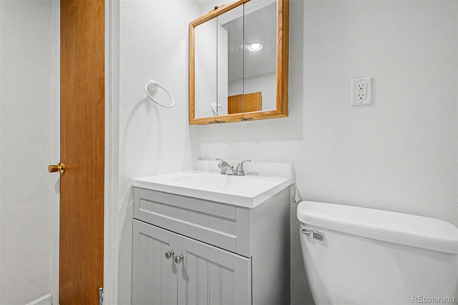 MLS Image #19 for 6510 s cedar street,littleton, Colorado