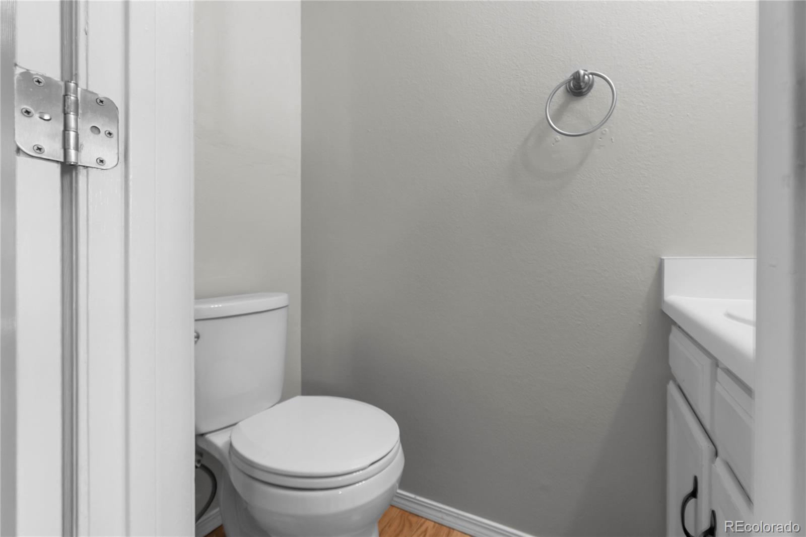 MLS Image #17 for 1811 s quebec way,denver, Colorado
