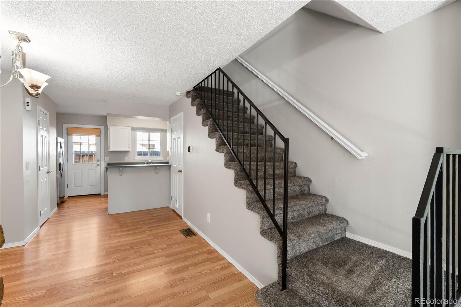 MLS Image #18 for 1811 s quebec way,denver, Colorado