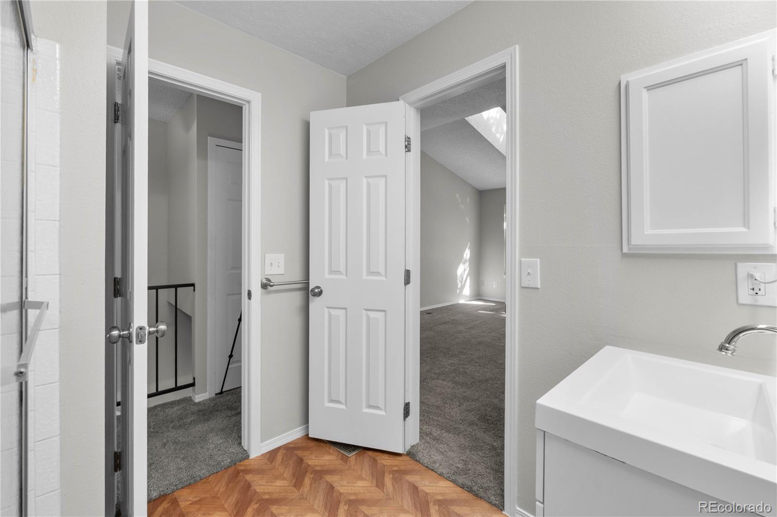 MLS Image #24 for 1811 s quebec way,denver, Colorado